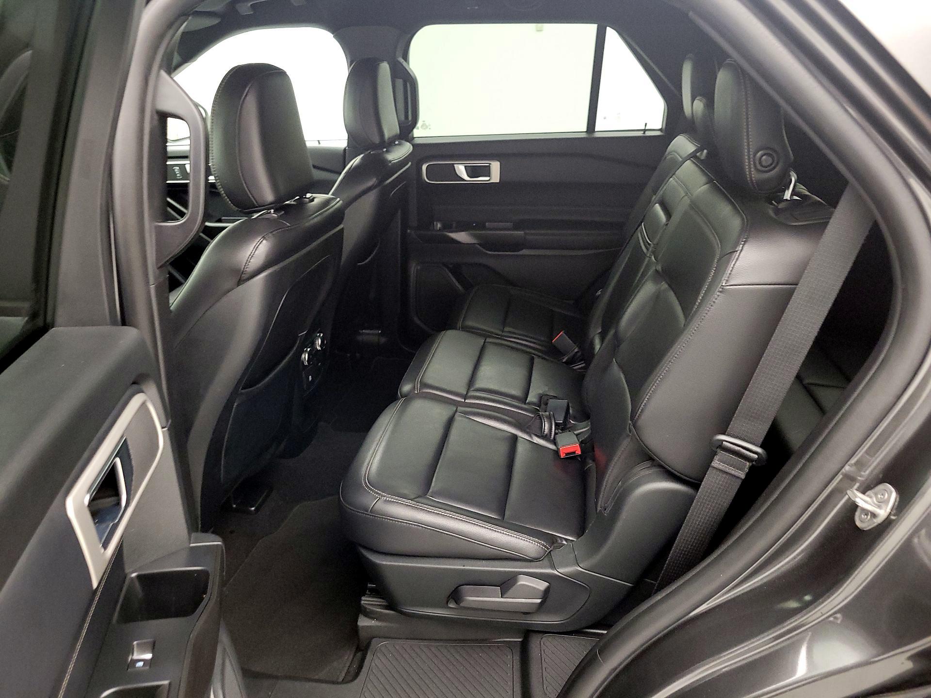 Thumbnail: 2020 Ford Explorer - 19
