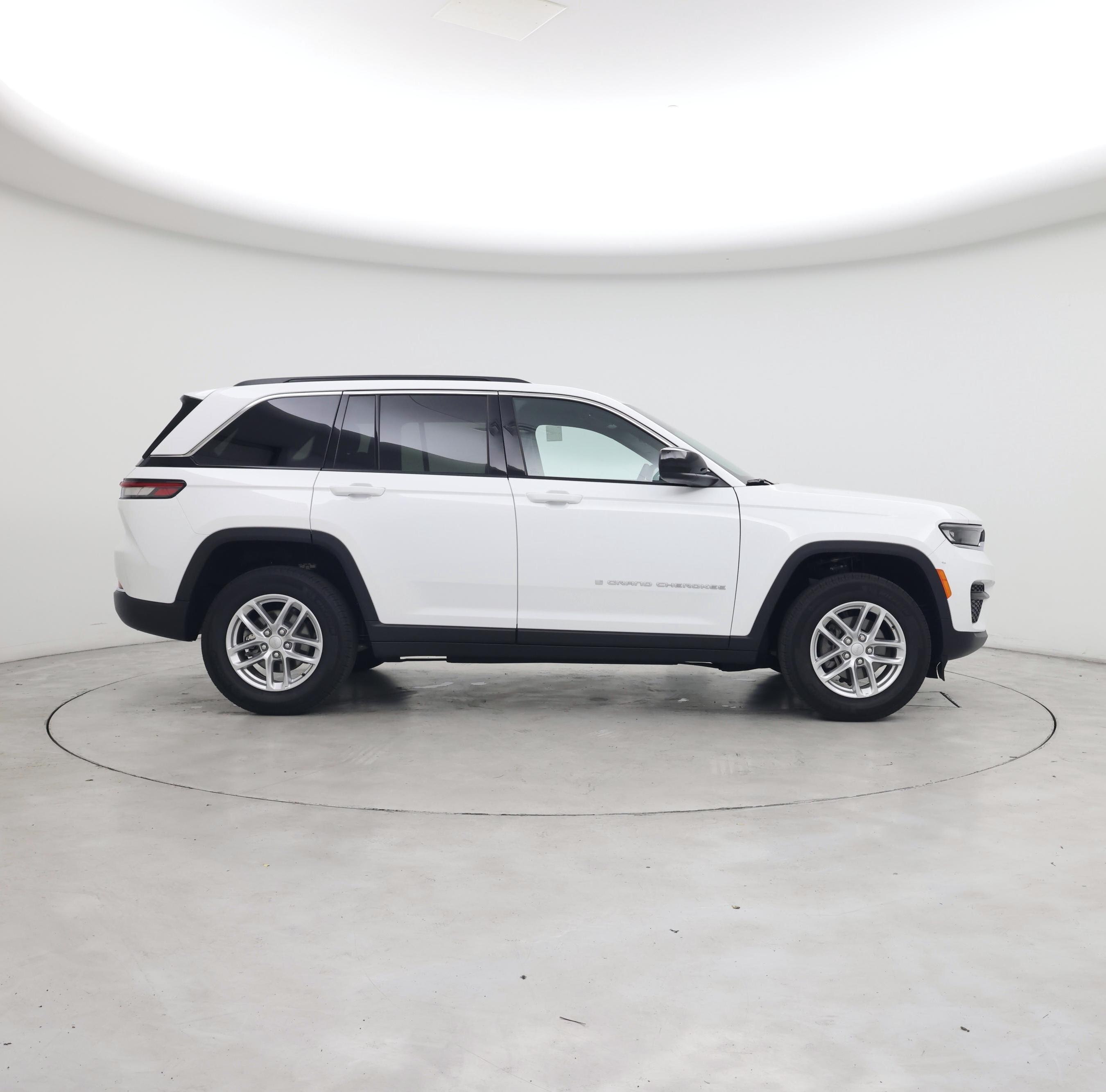 Thumbnail: 2025 Jeep Grand Cherokee - 7