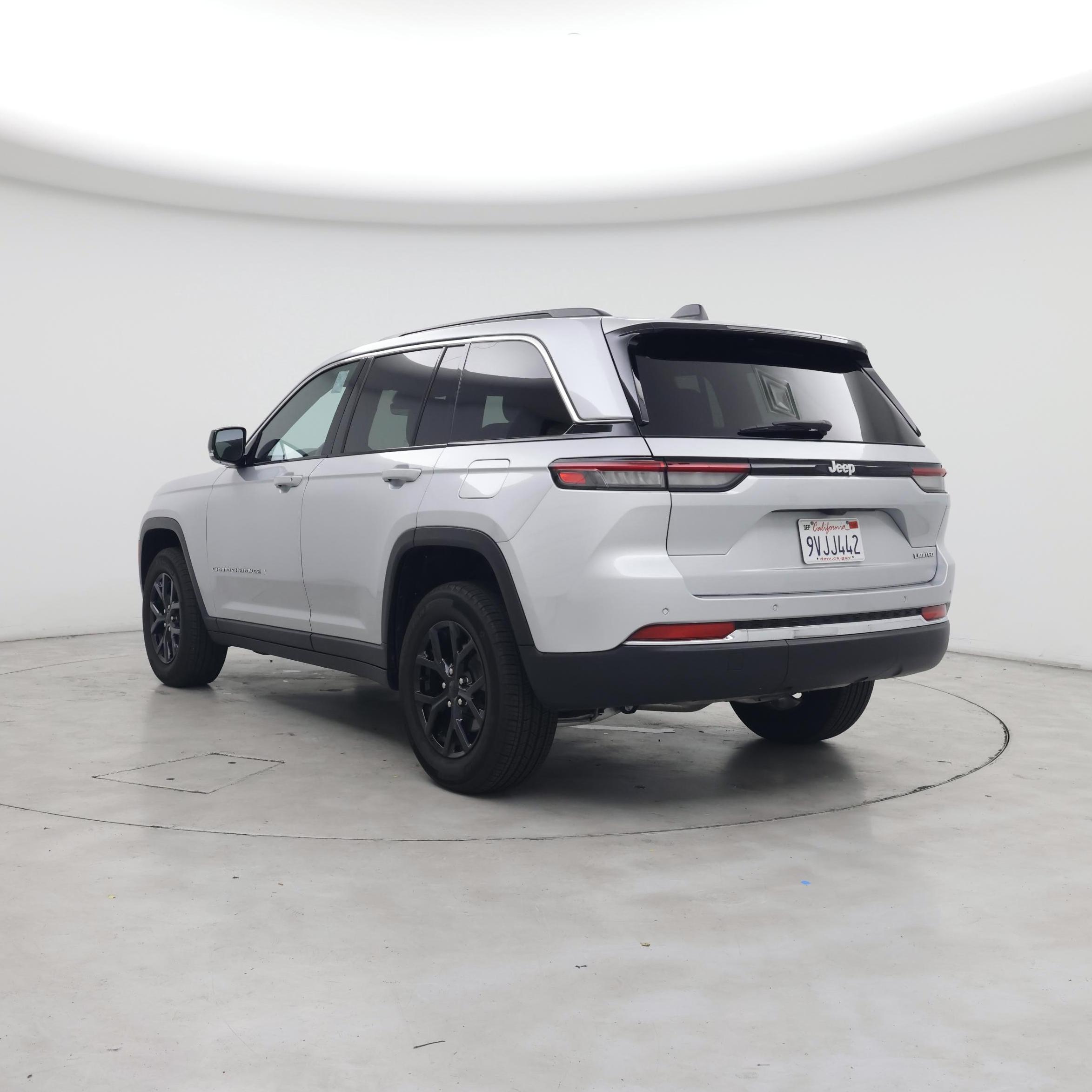 Thumbnail: 2025 Jeep Grand Cherokee - 2