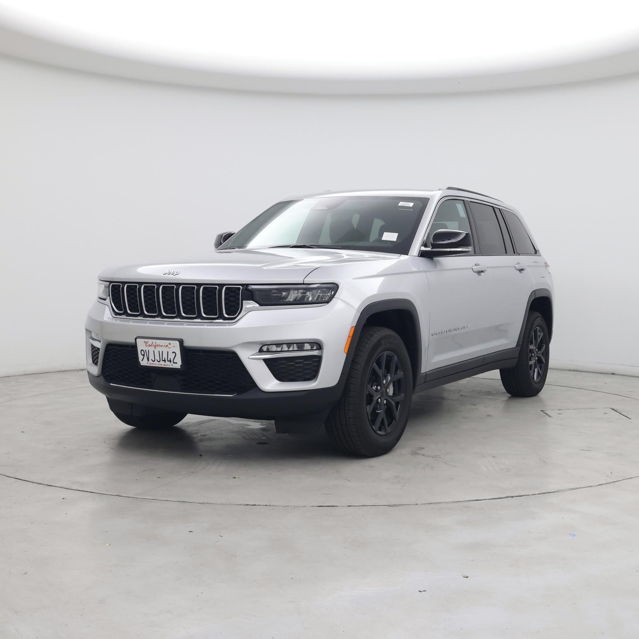 Thumbnail: 2025 Jeep Grand Cherokee - 4