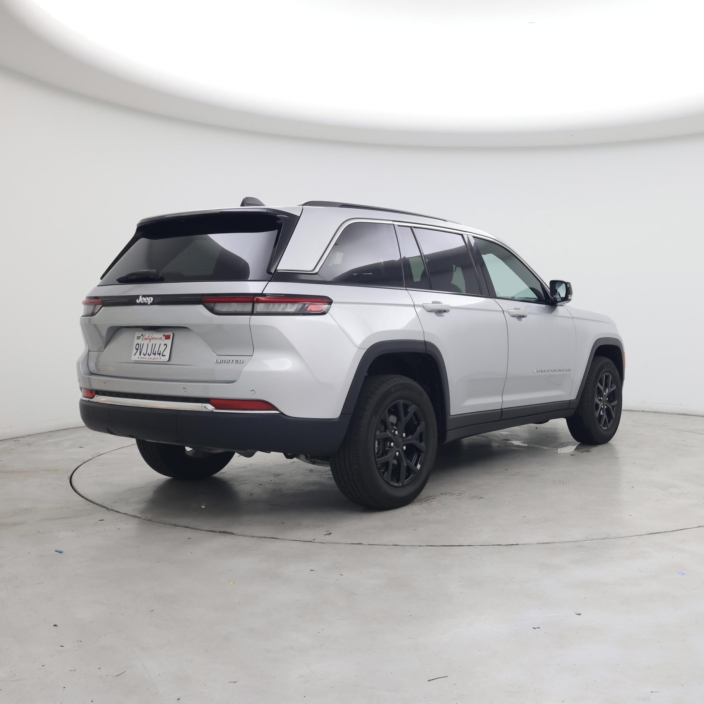 Thumbnail: 2025 Jeep Grand Cherokee - 8