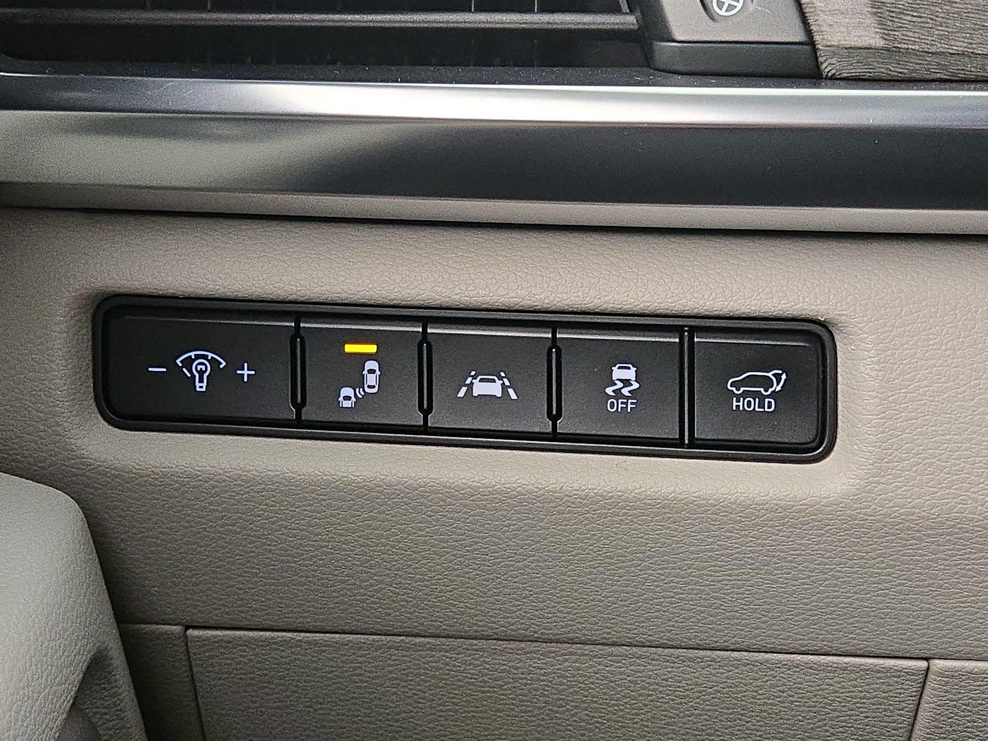 Thumbnail: 2022 Kia Telluride - 13