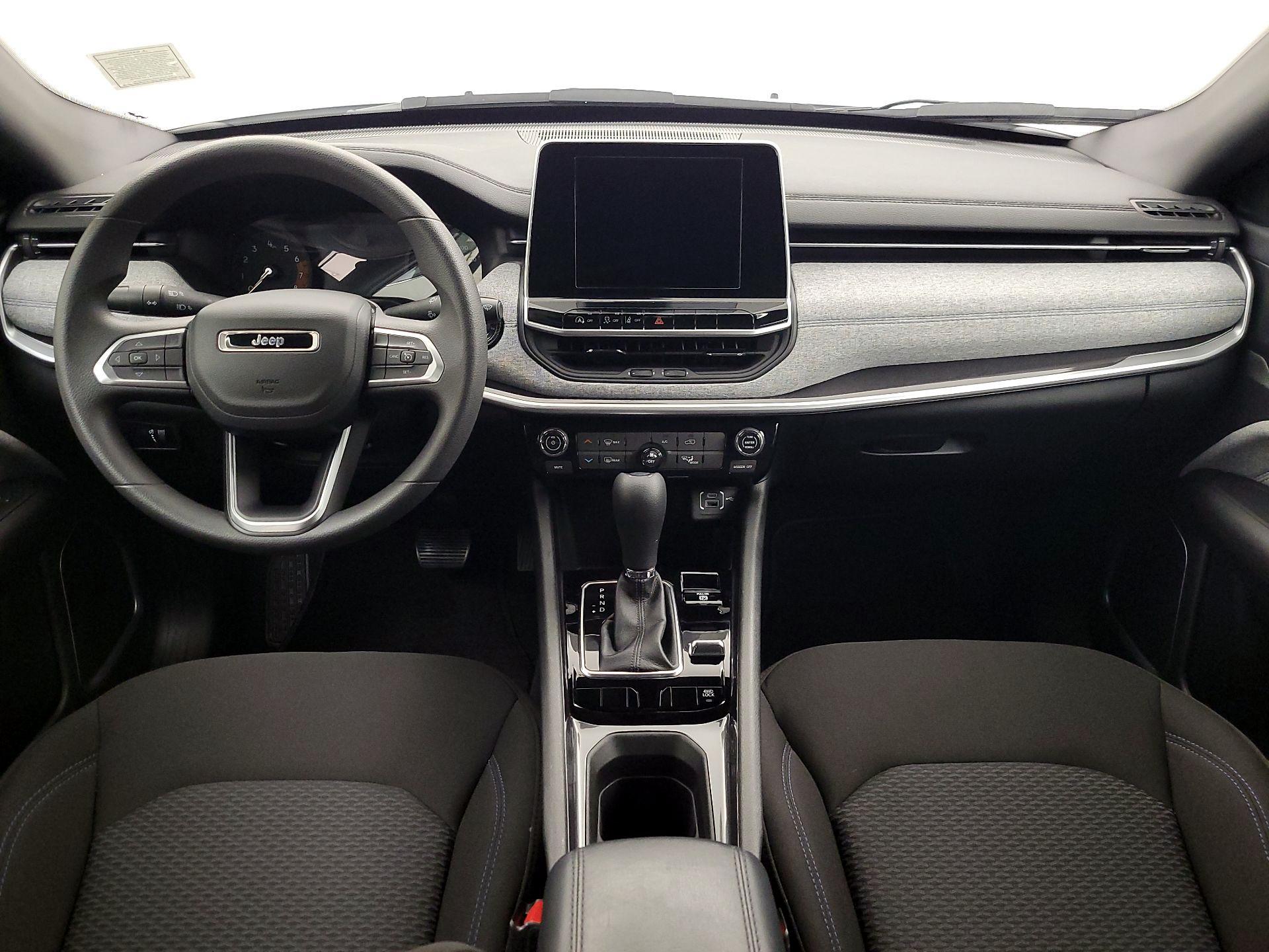 Thumbnail: 2025 Jeep Compass - 8