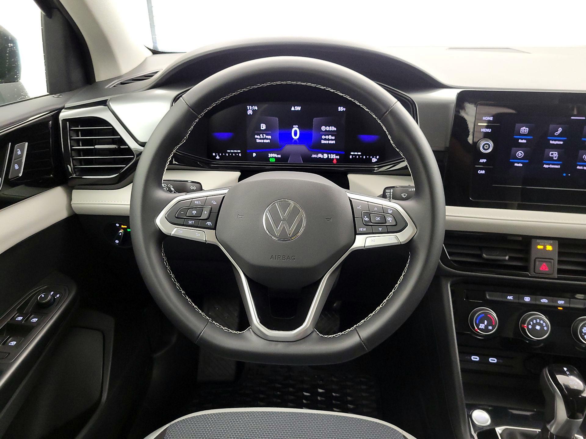 Thumbnail: 2025 Volkswagen Taos - 10