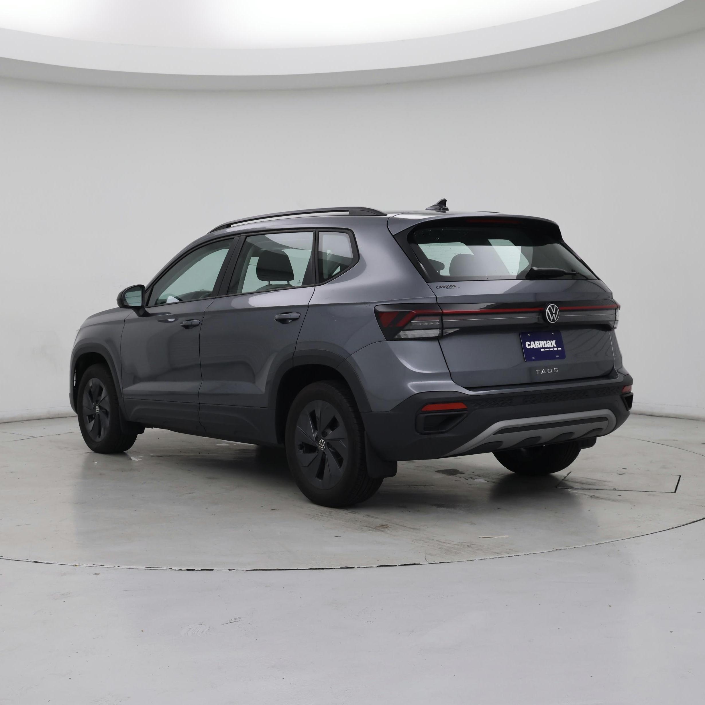 Thumbnail: 2025 Volkswagen Taos - 2