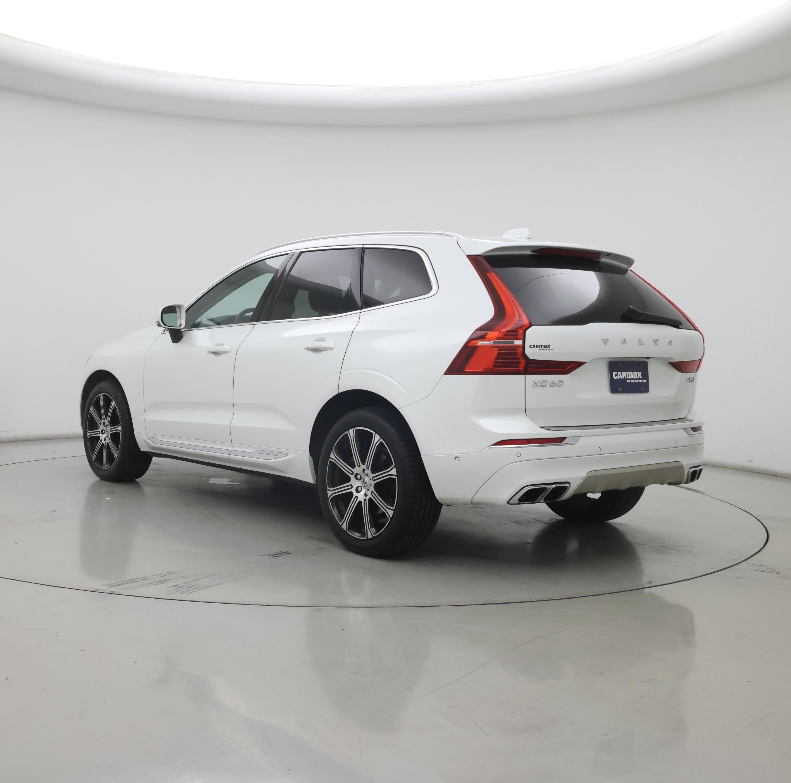 Thumbnail: 2018 Volvo XC60 - 2