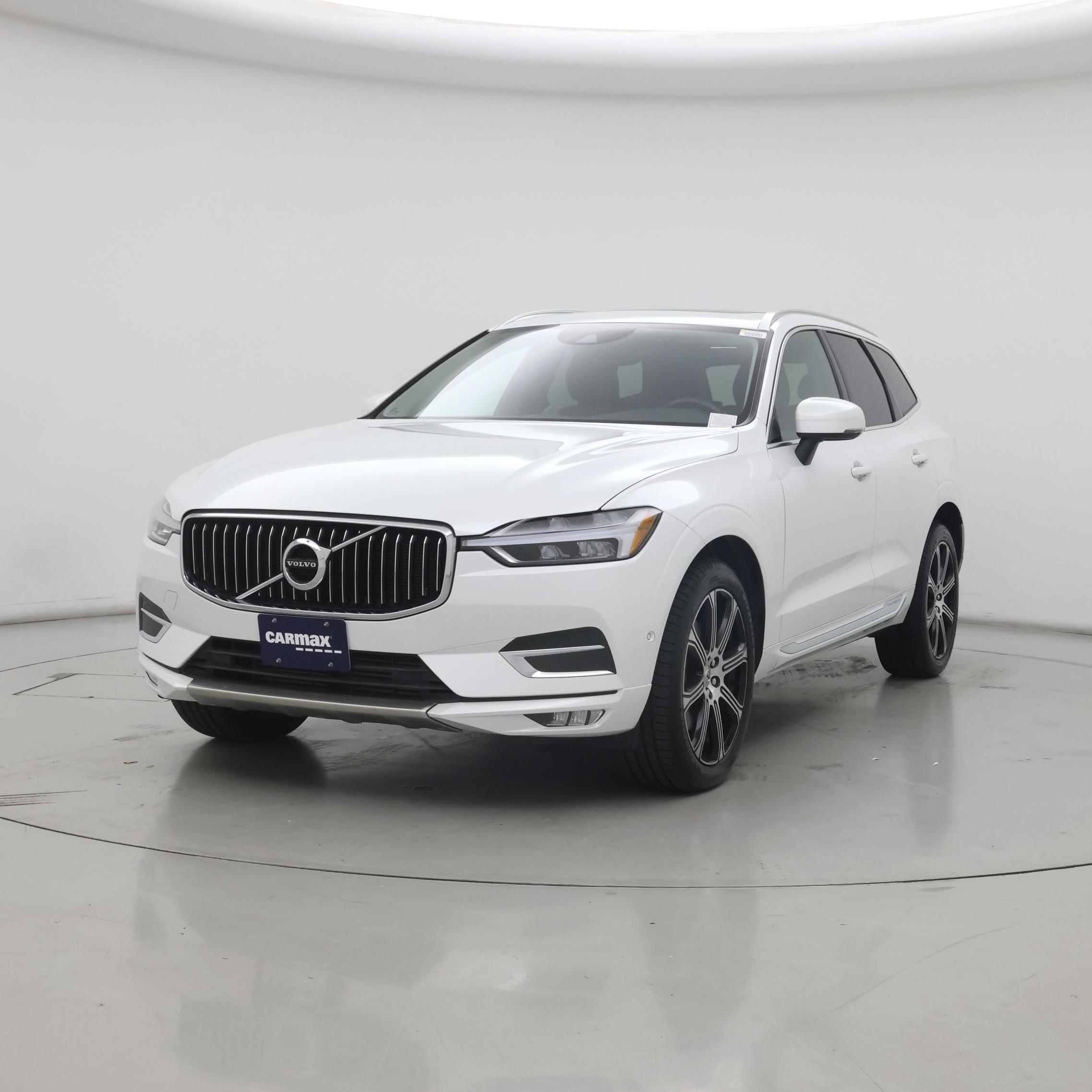 Thumbnail: 2018 Volvo XC60 - 4