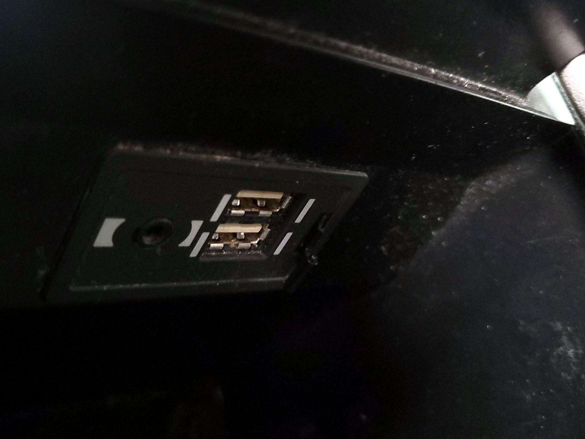 Thumbnail: 2019 Lexus UX - 18