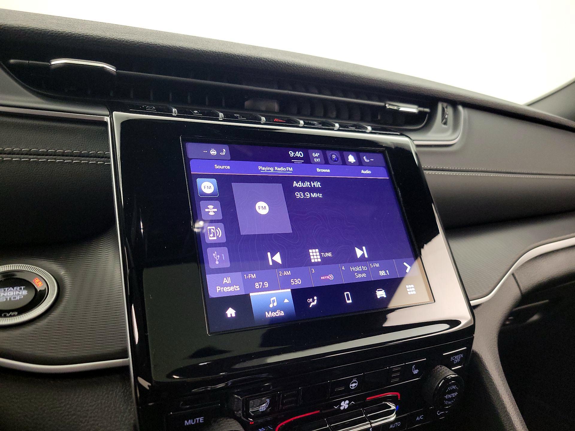 Thumbnail: 2025 Jeep Grand Cherokee - 15