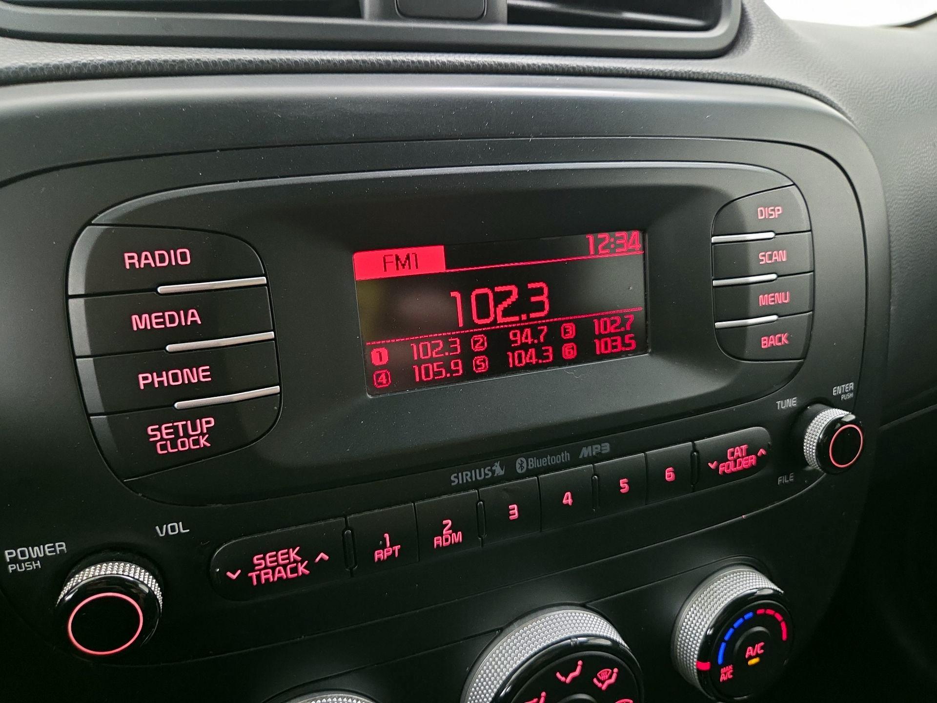 Thumbnail: 2016 Kia Soul - 14