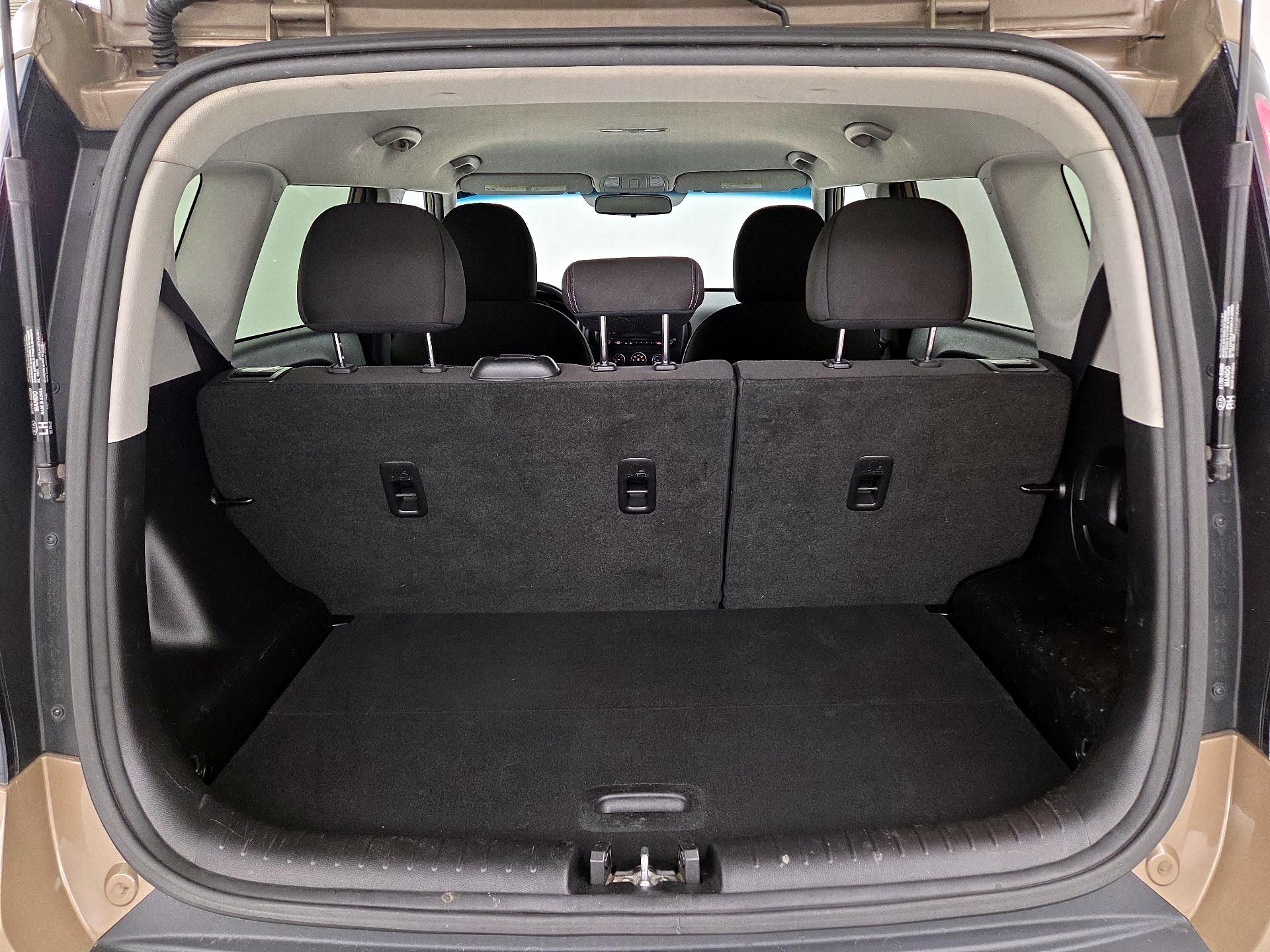 Thumbnail: 2016 Kia Soul - 19