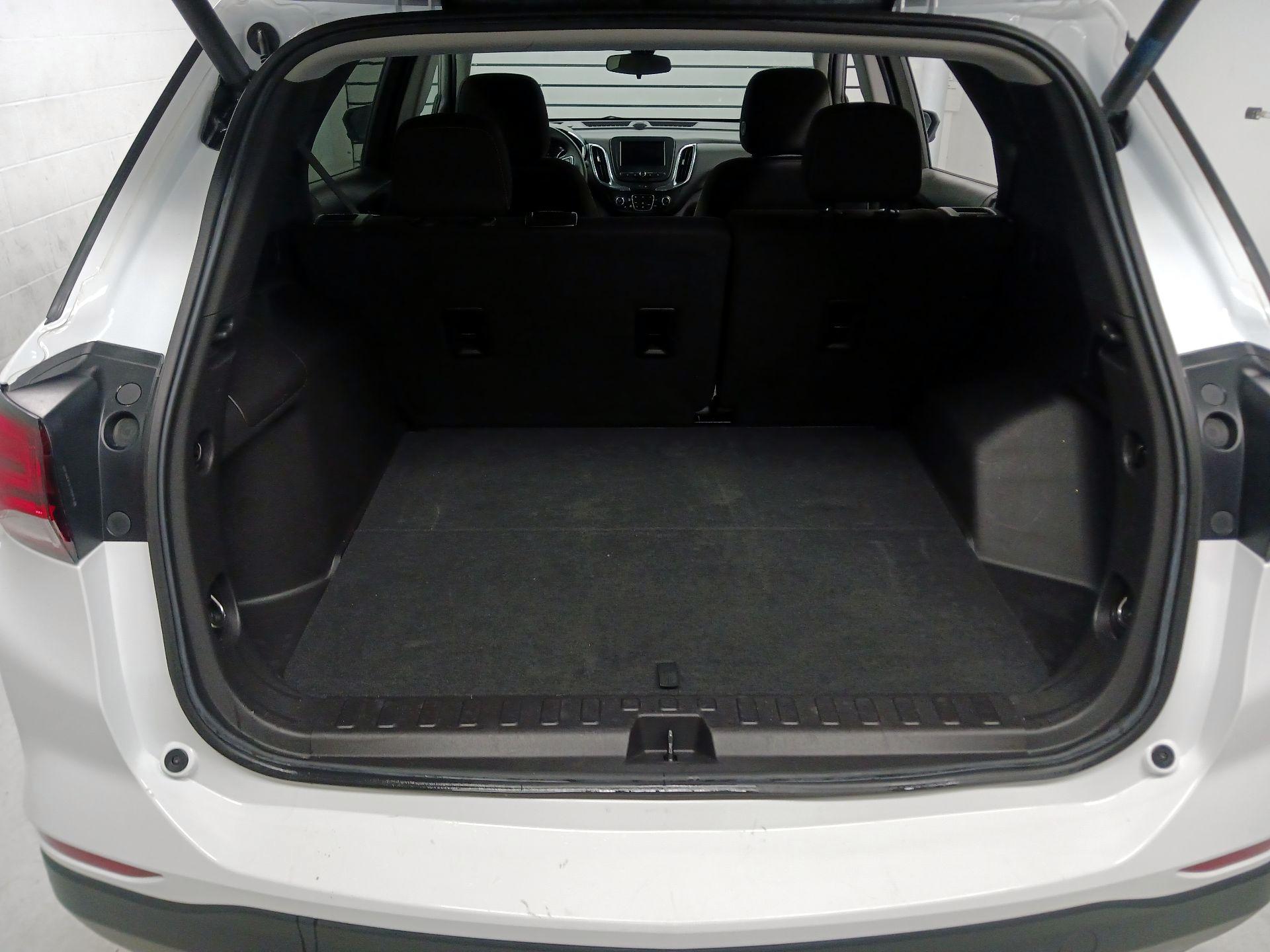 Thumbnail: 2024 Chevrolet Equinox - 17