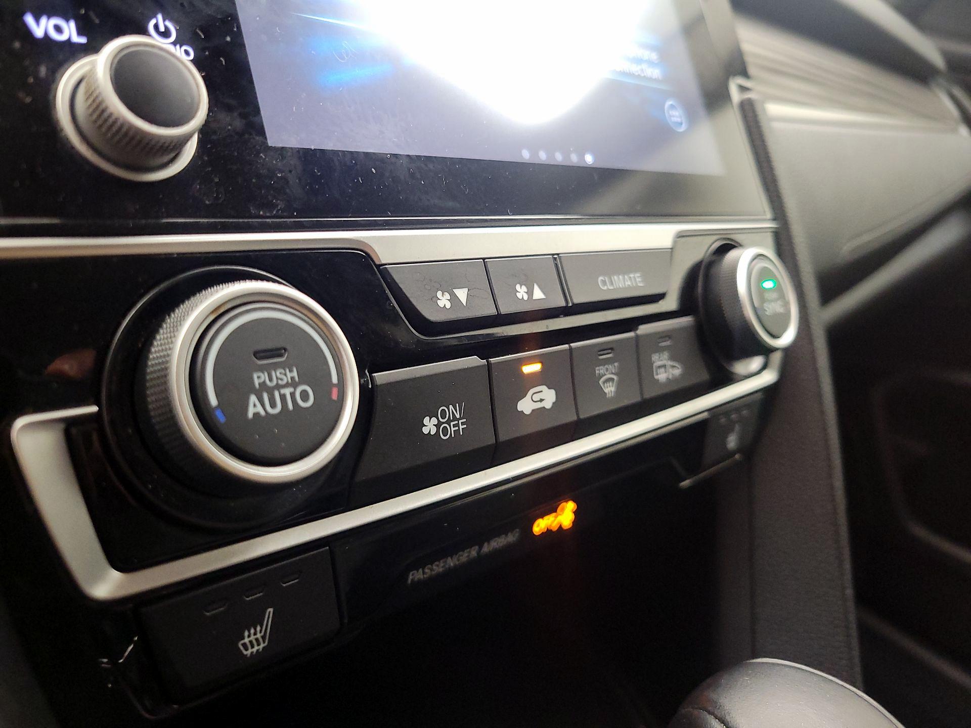 Thumbnail: 2019 Honda Civic - 16