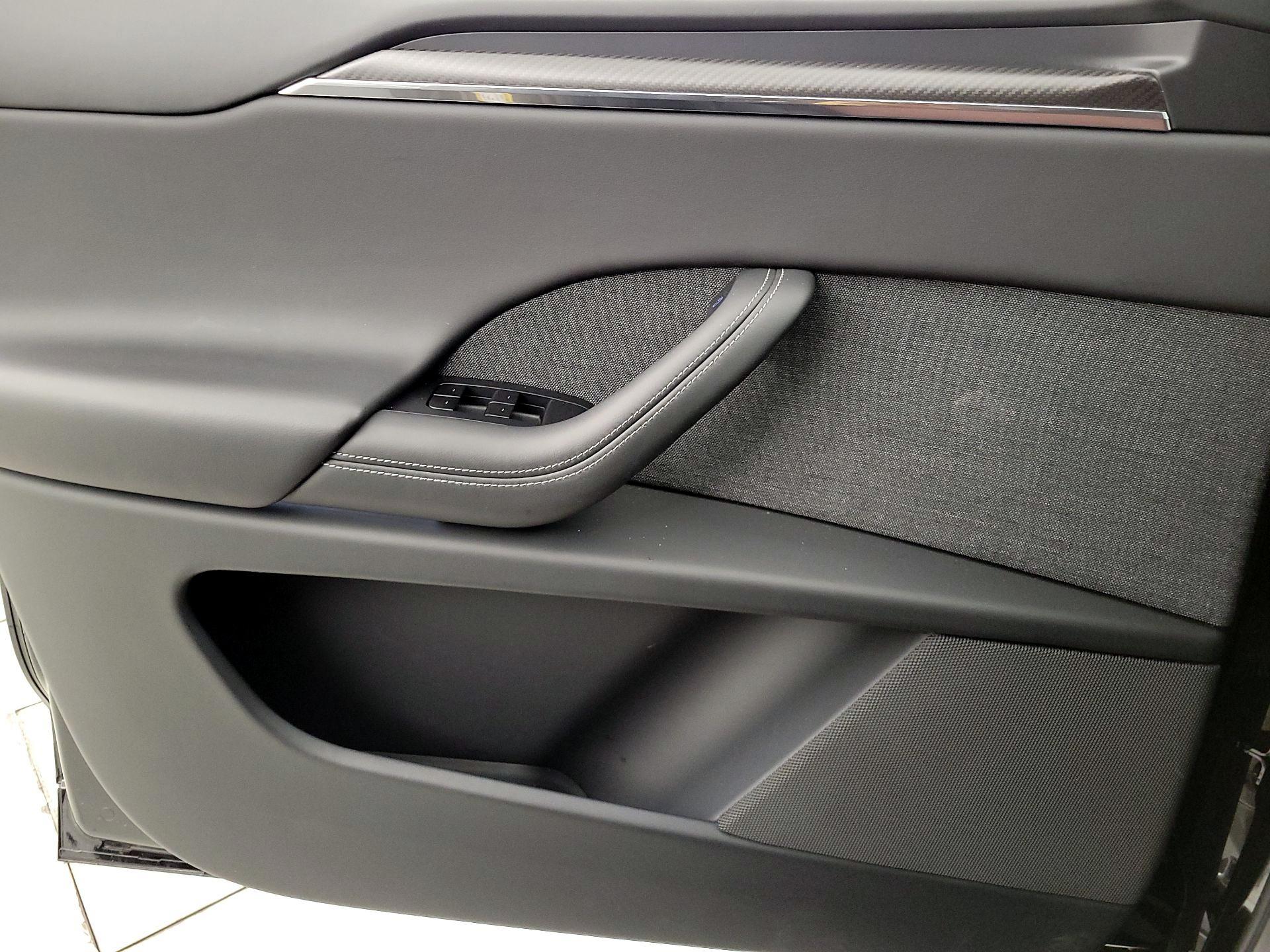 Thumbnail: 2023 Tesla Model X - 12