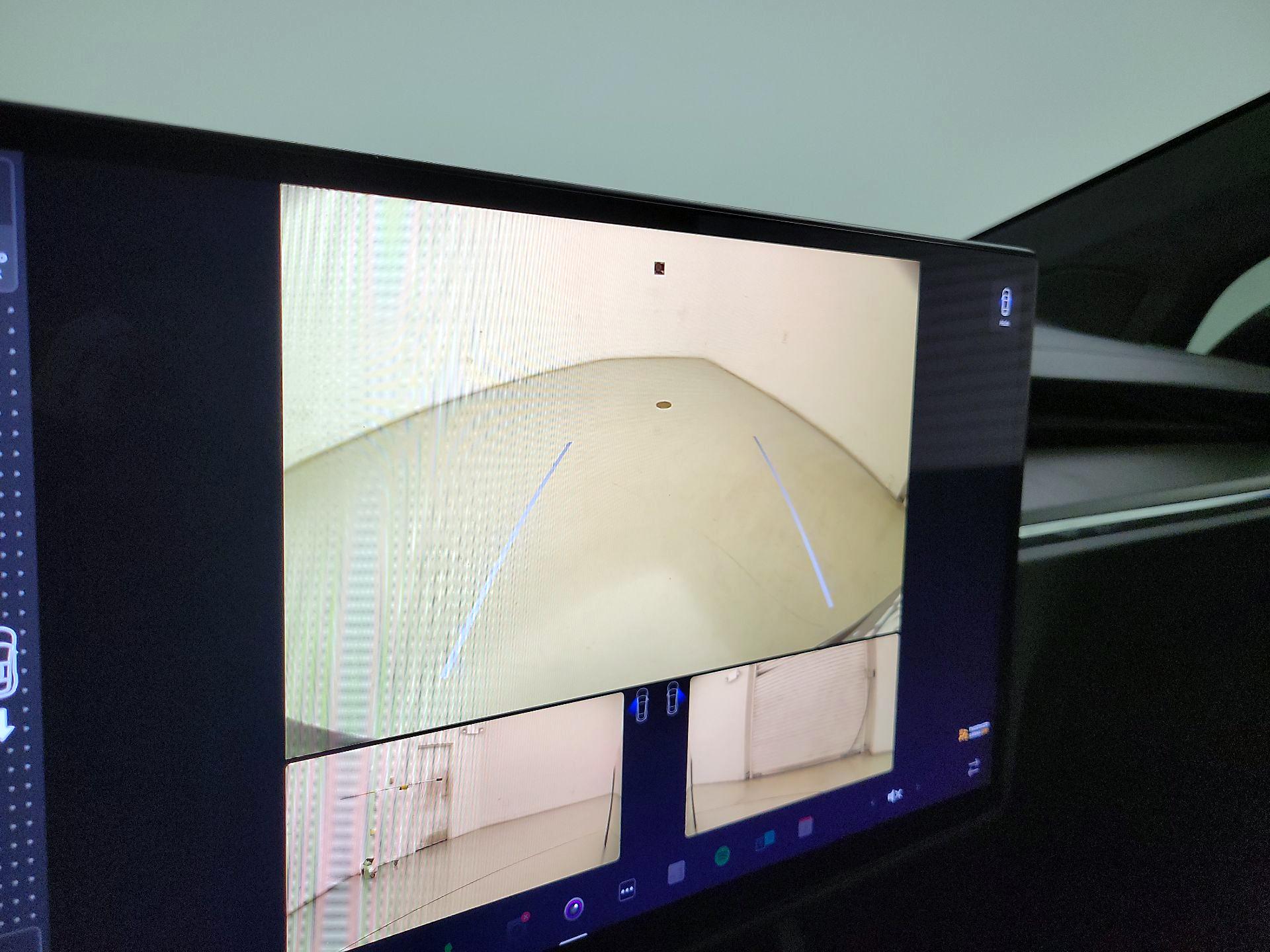 Thumbnail: 2023 Tesla Model X - 14