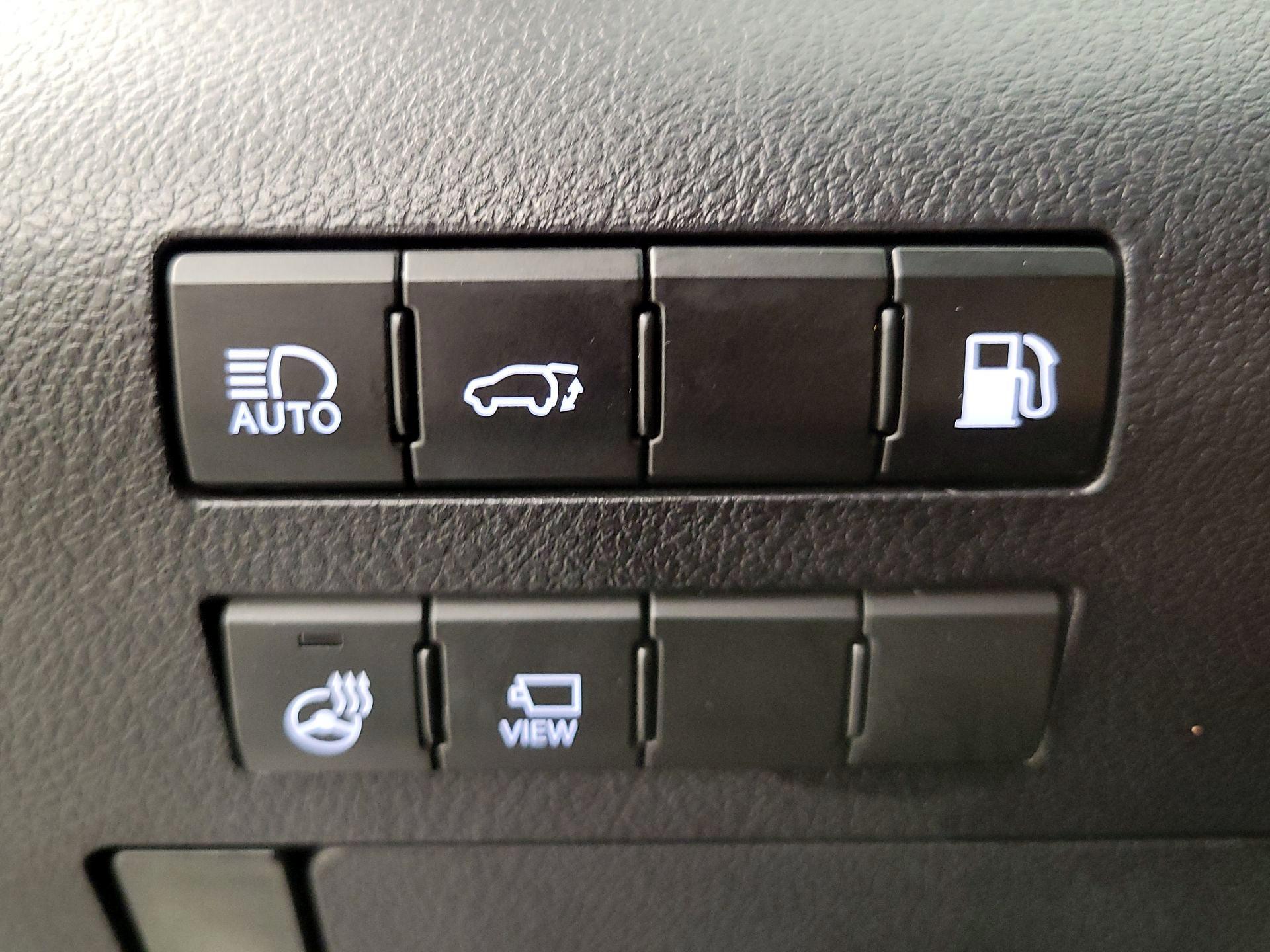 Thumbnail: 2021 Lexus RX - 13