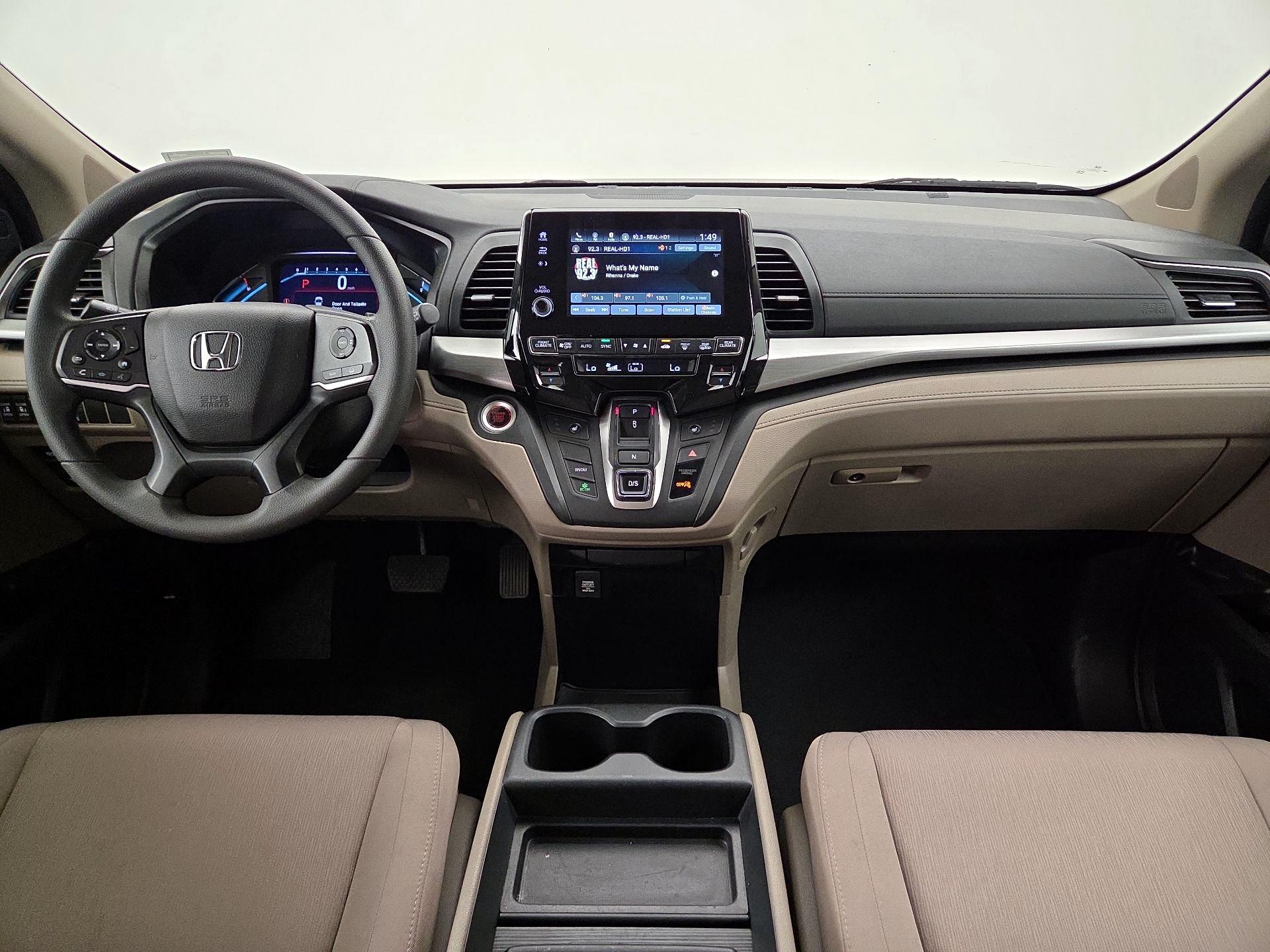 Thumbnail: 2019 Honda Odyssey - 9
