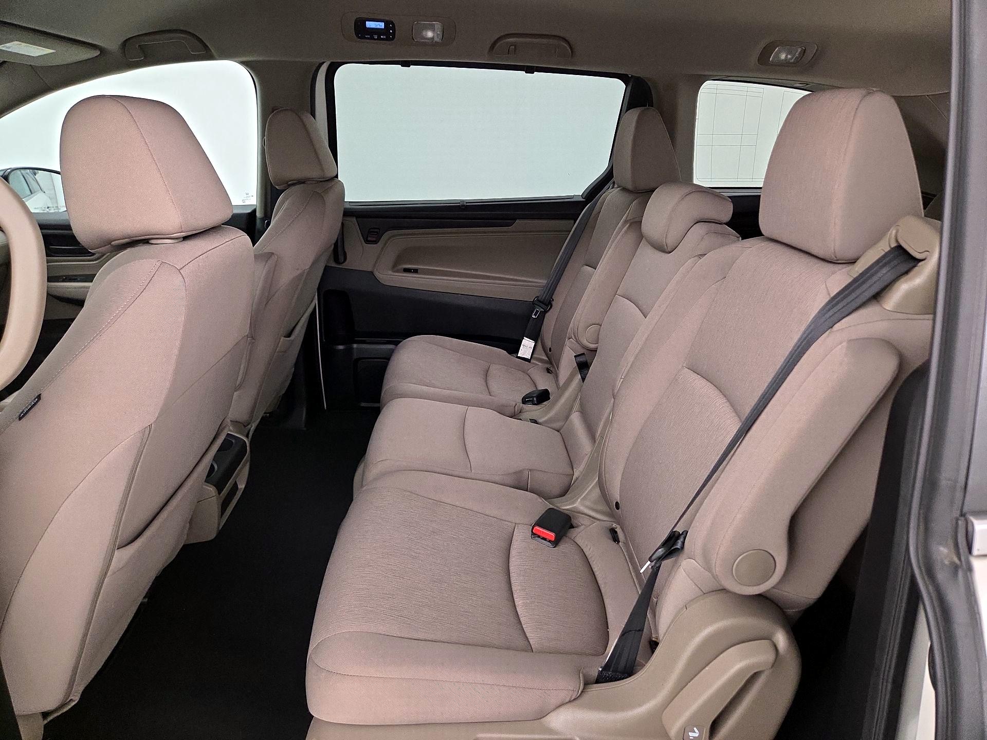 Thumbnail: 2019 Honda Odyssey - 19