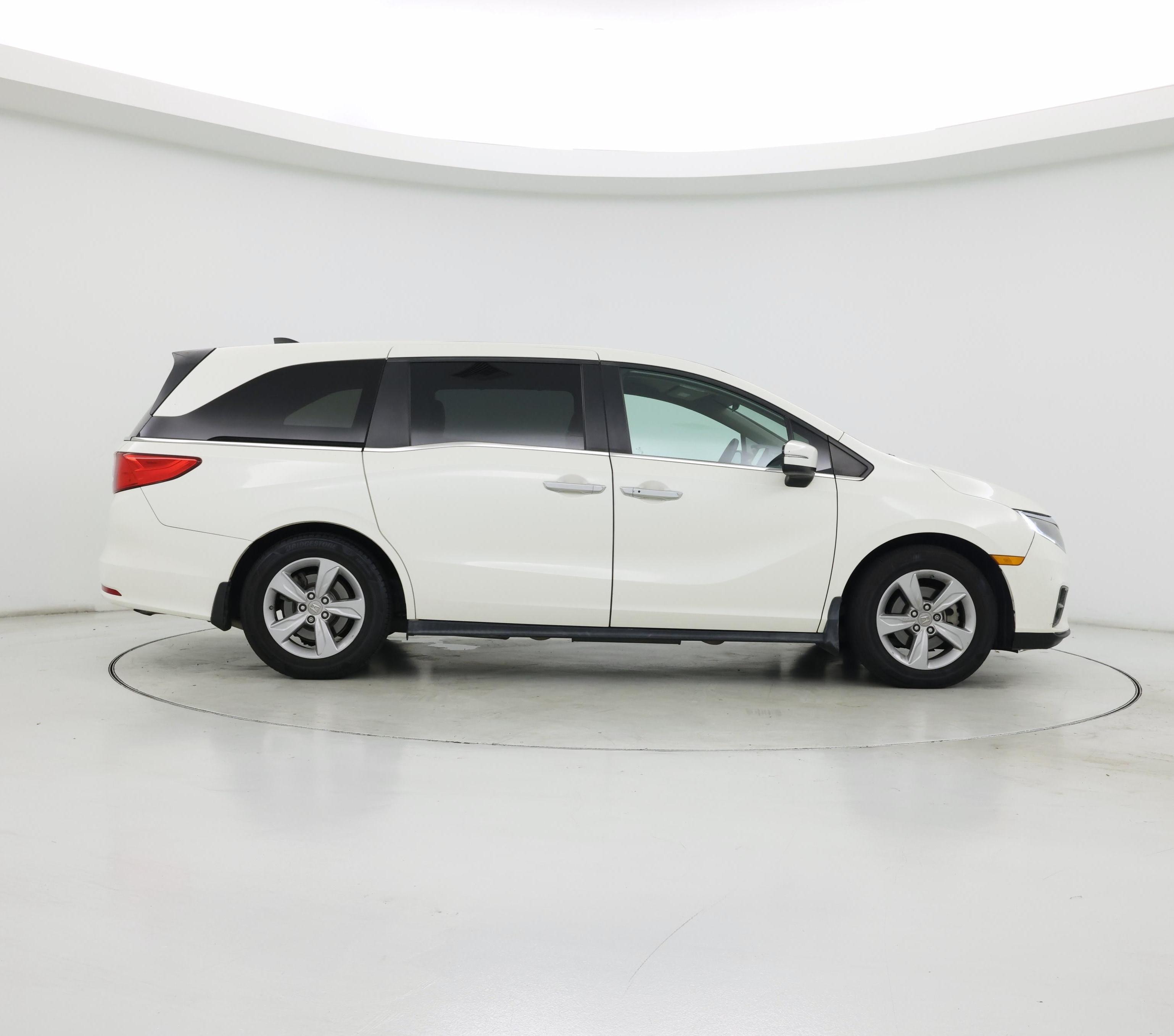 Thumbnail: 2019 Honda Odyssey - 7