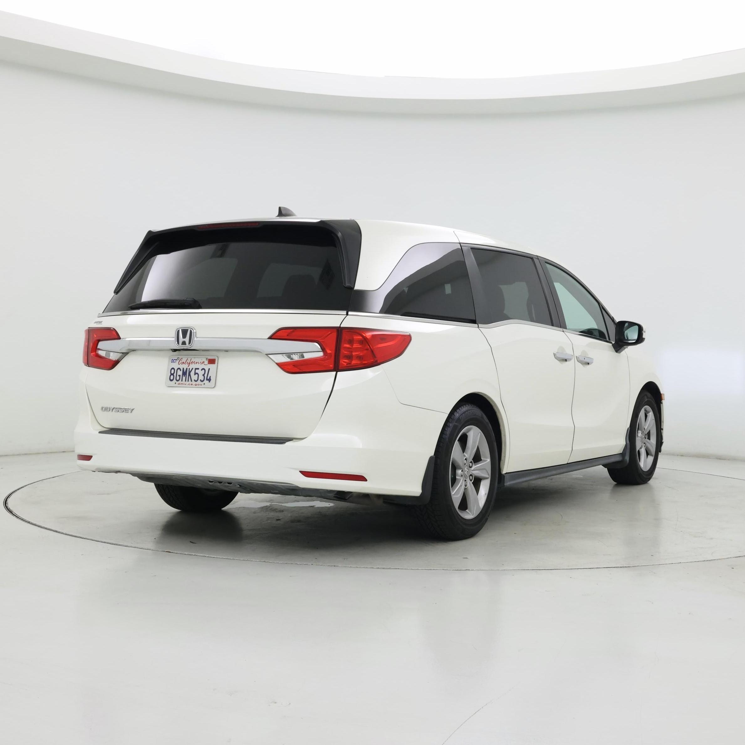 Thumbnail: 2019 Honda Odyssey - 8