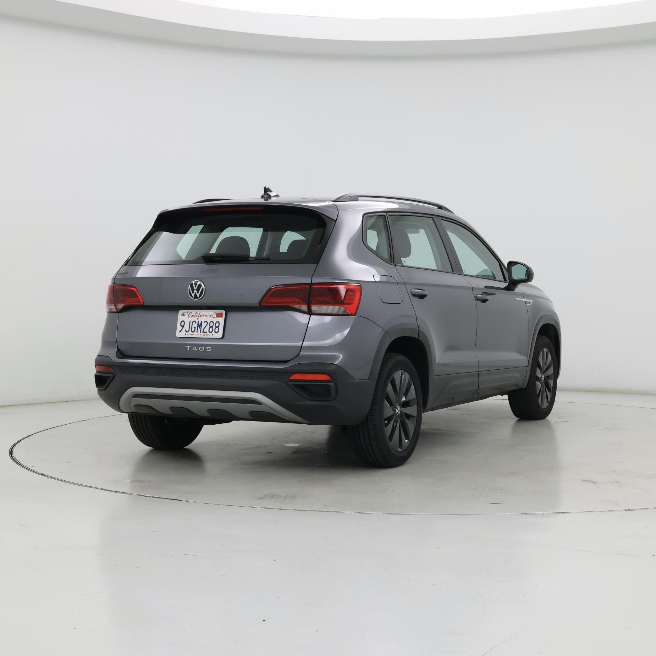 Thumbnail: 2023 Volkswagen Taos - 8