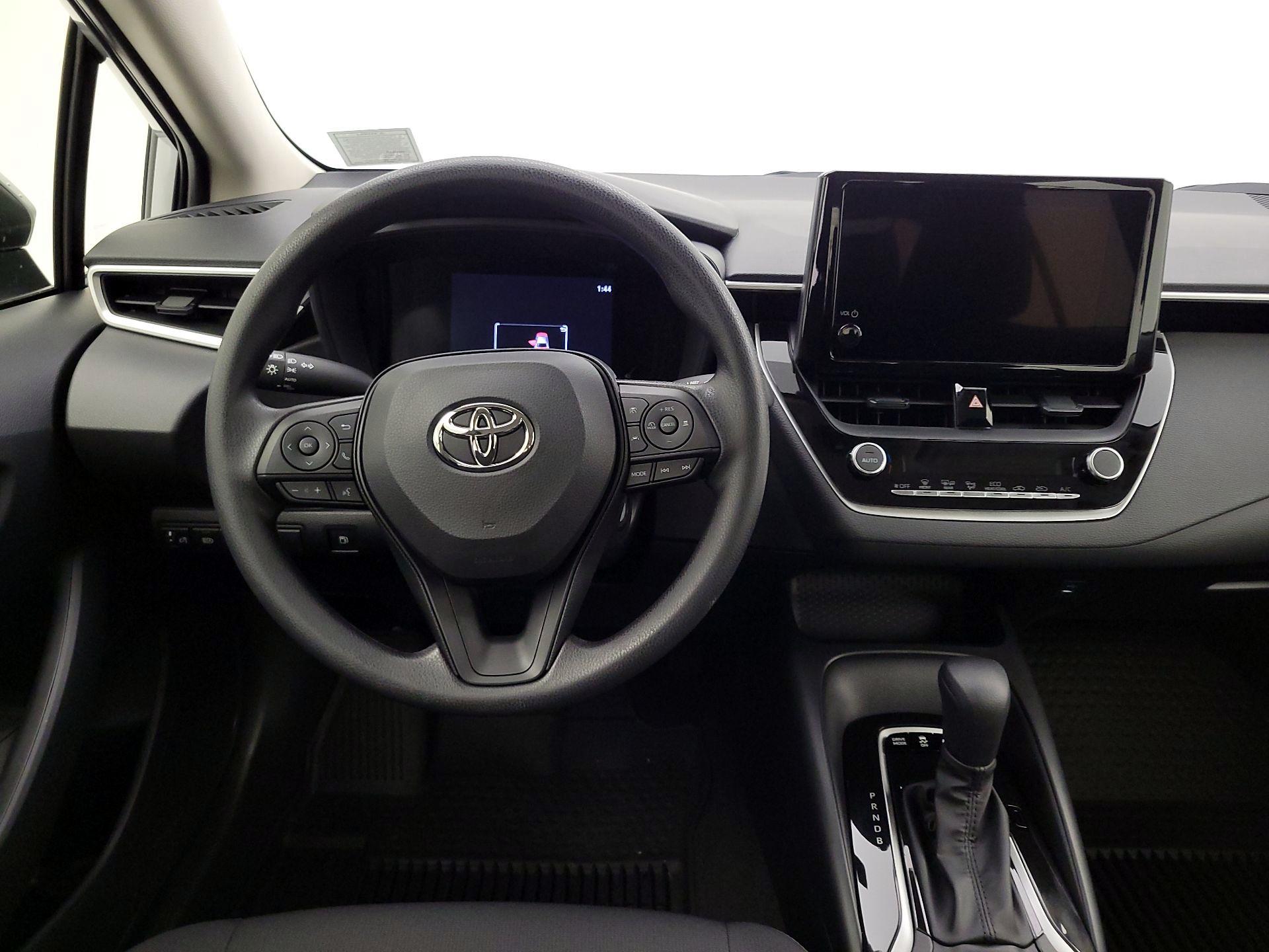 Thumbnail: 2026 Toyota Corolla - 10
