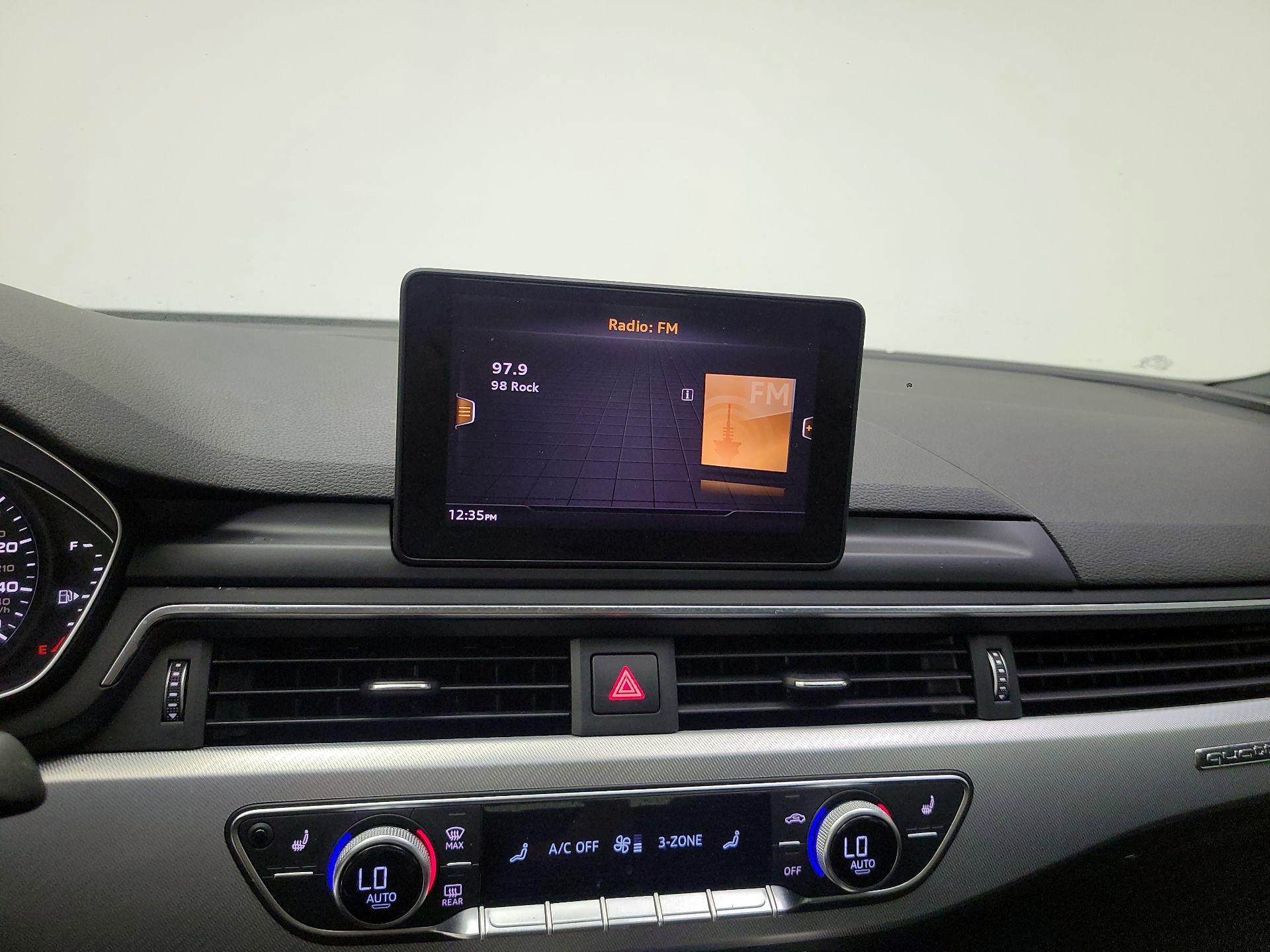 Thumbnail: 2019 Audi A4 - 13