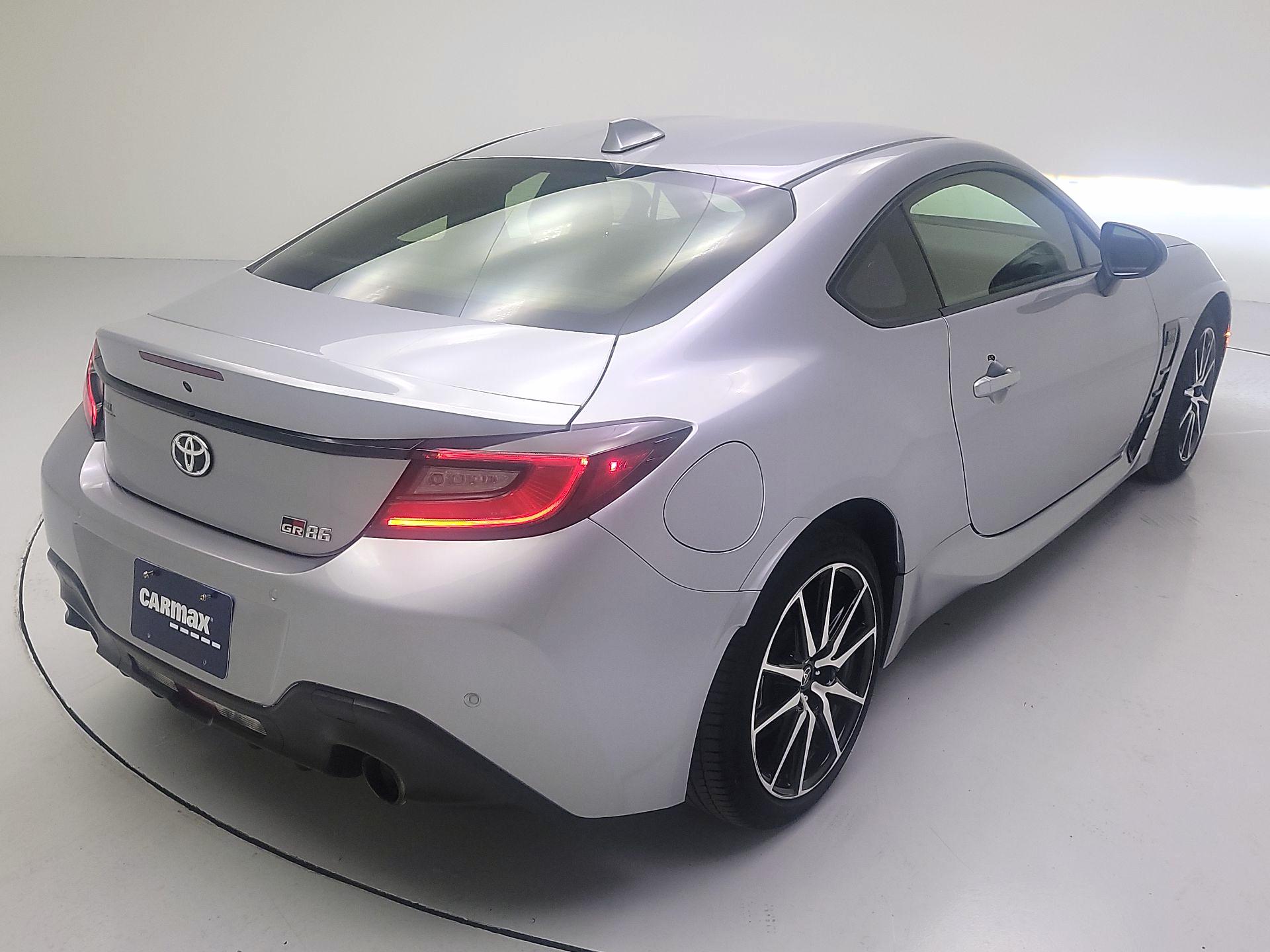 Thumbnail: 2023 Toyota GR86 - 5
