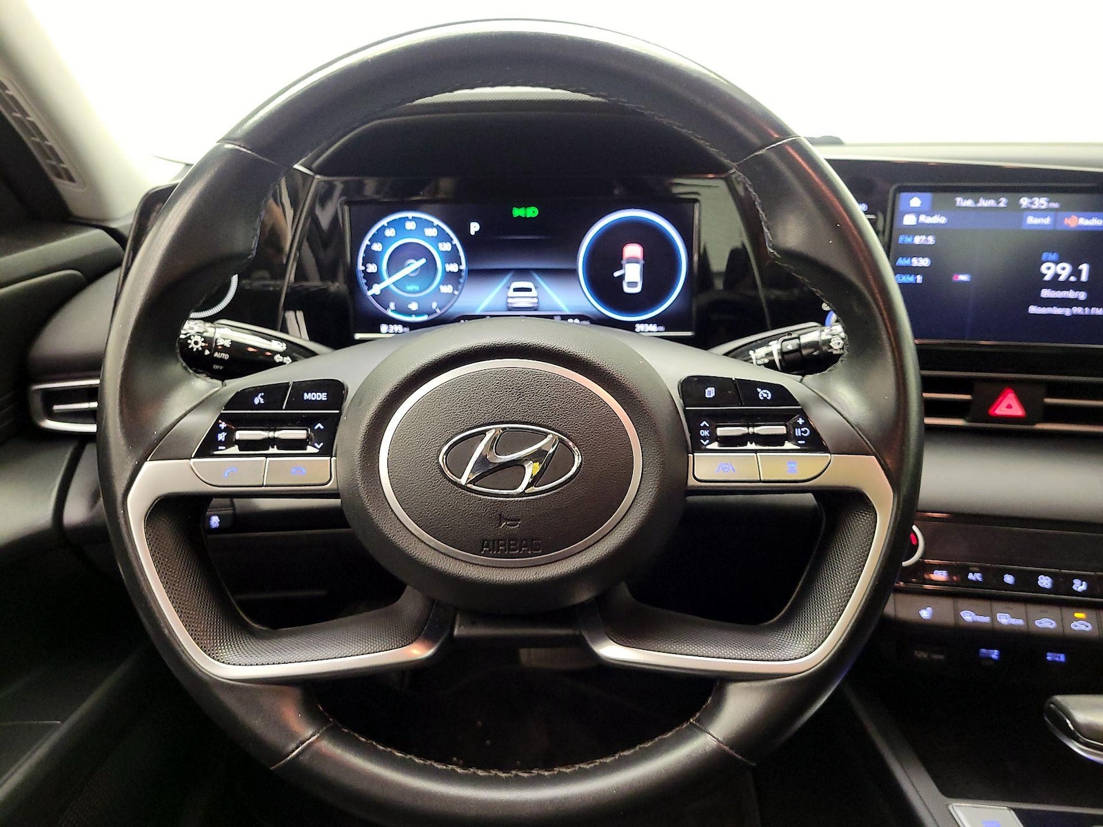 2021 Hyundai Elantra SEL - Photo 11