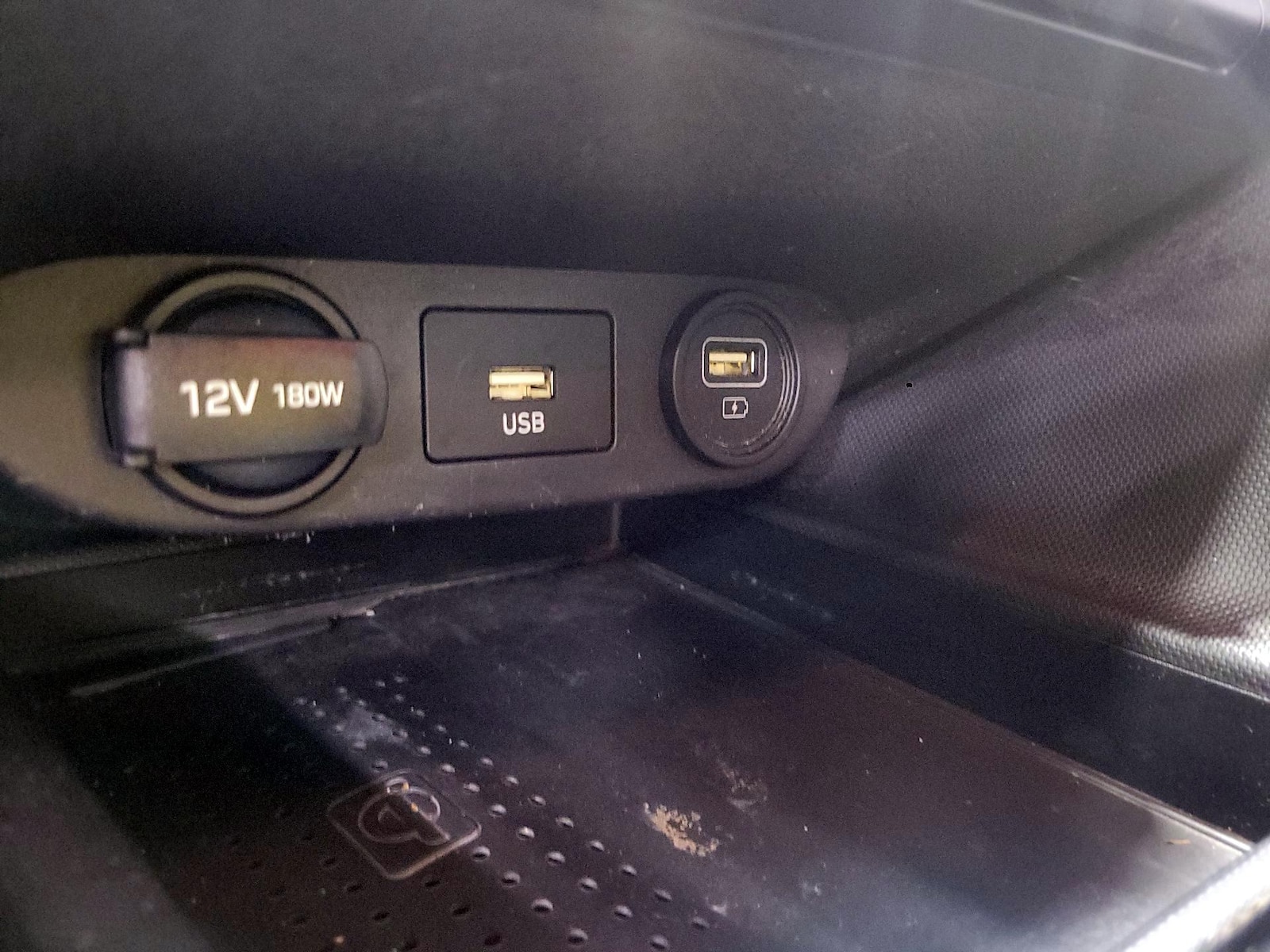 2021 Hyundai Elantra SEL - Photo 19