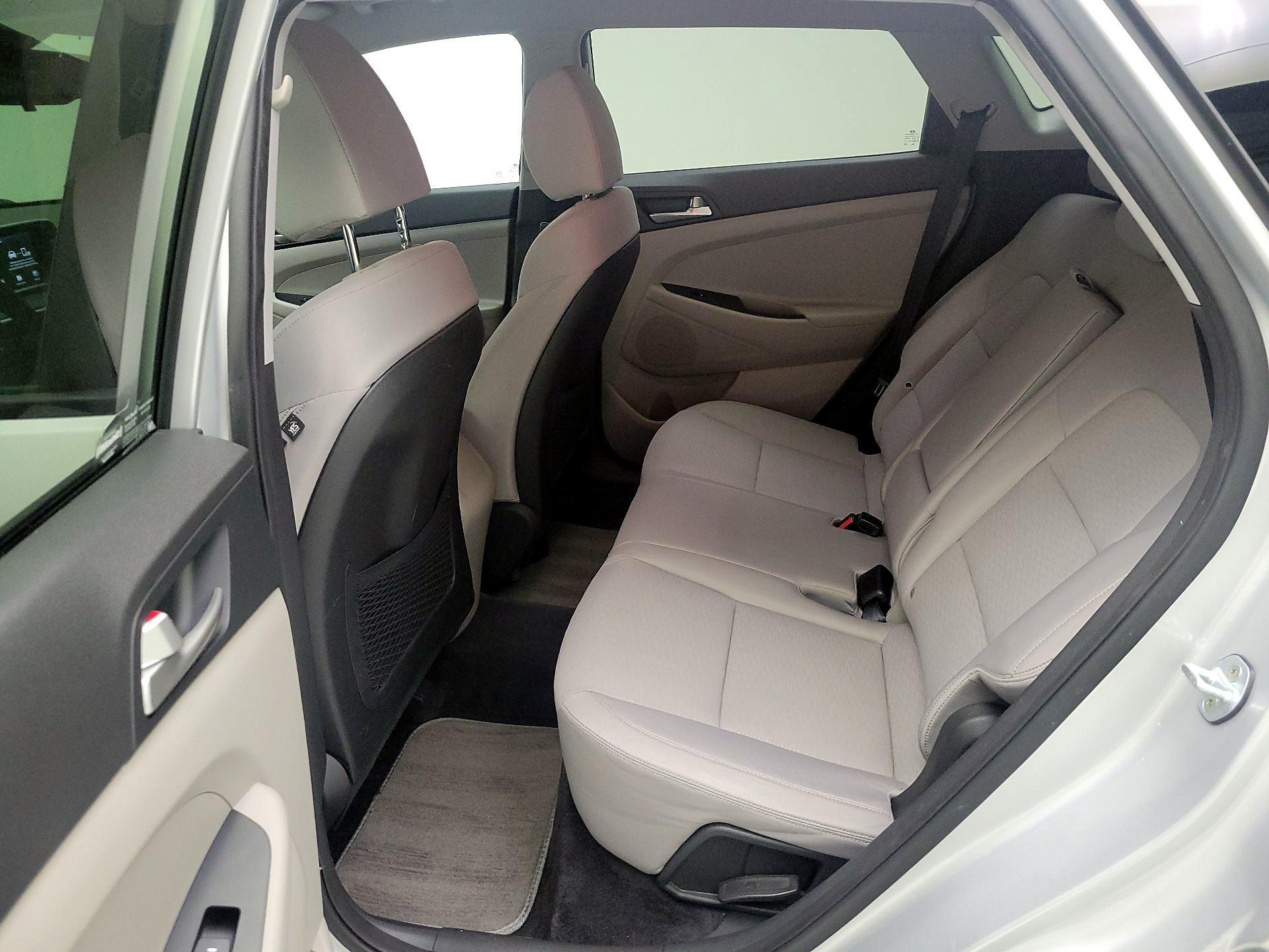 Thumbnail: 2019 Hyundai Tucson - 17