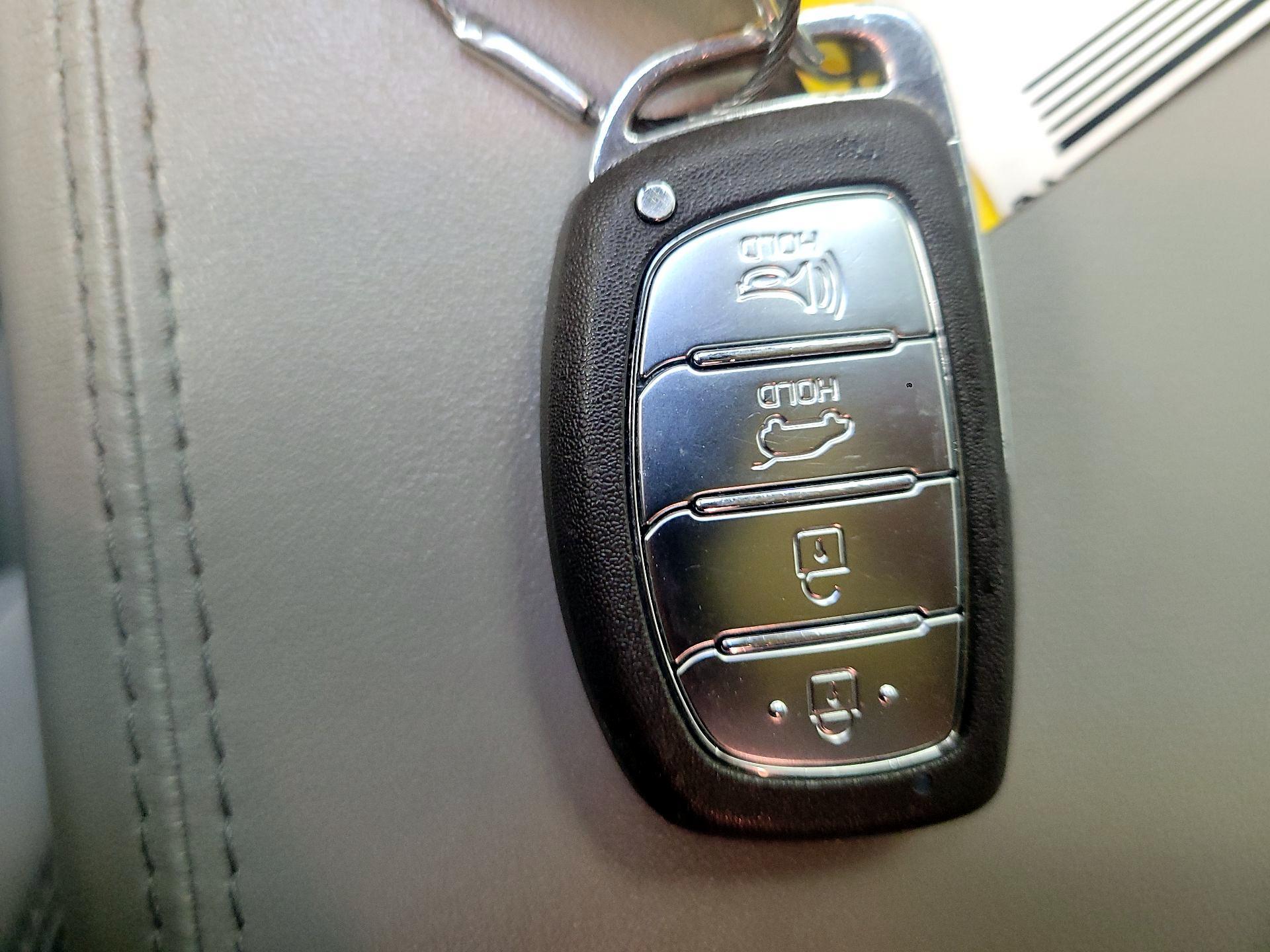 Thumbnail: 2019 Hyundai Tucson - 20