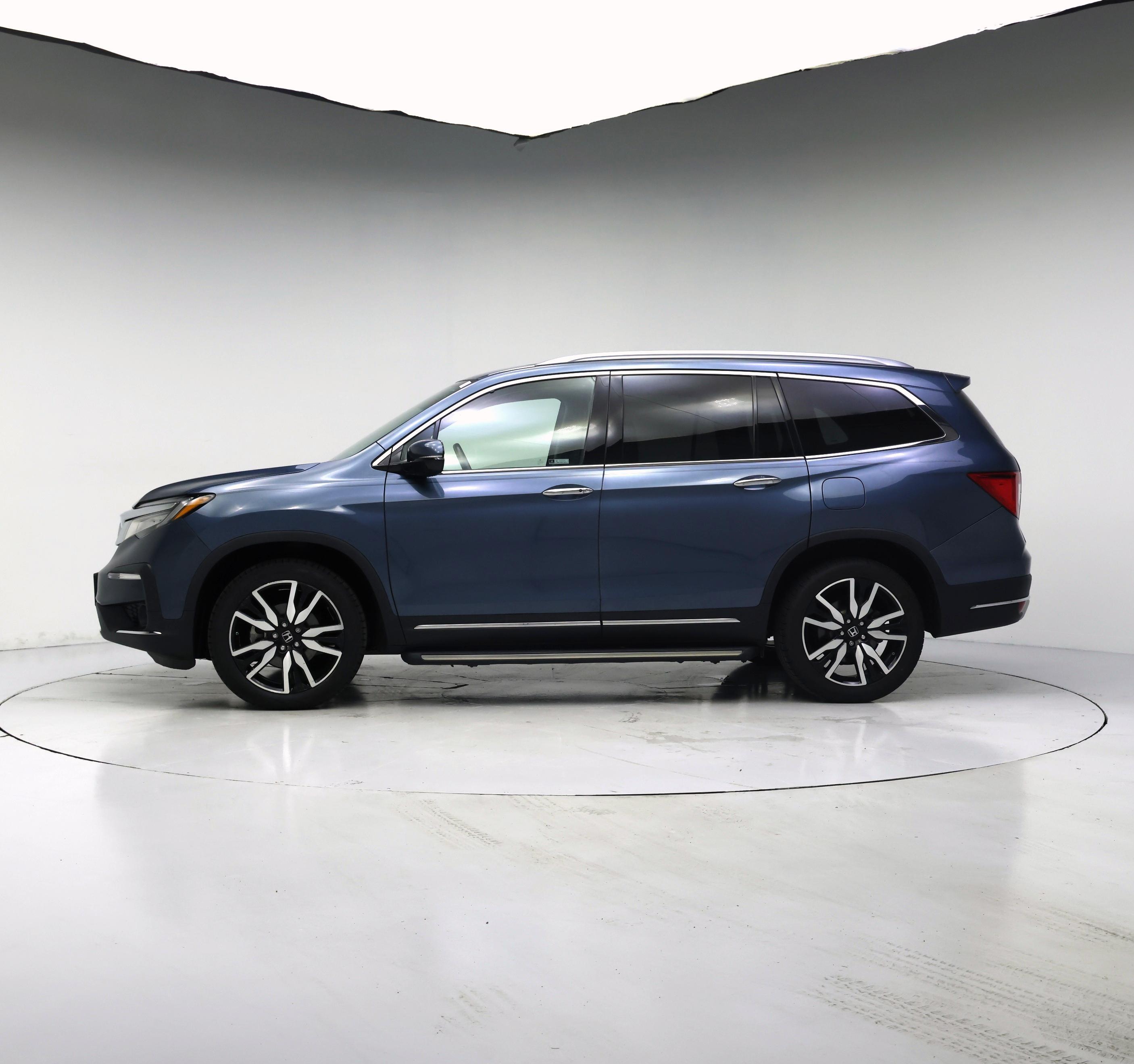 Thumbnail: 2020 Honda Pilot - 3