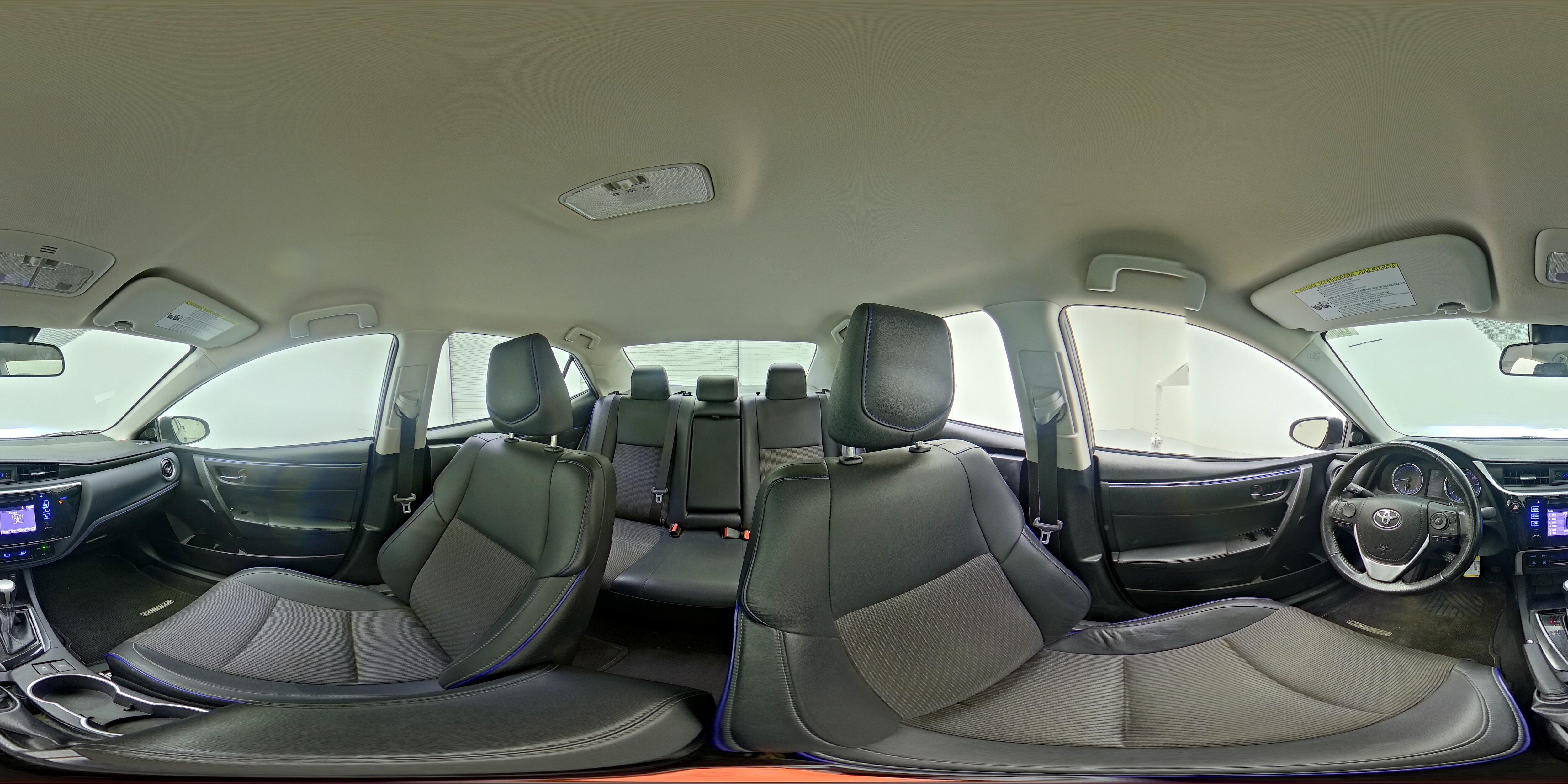 2018 Toyota Corolla SE - Photo 22