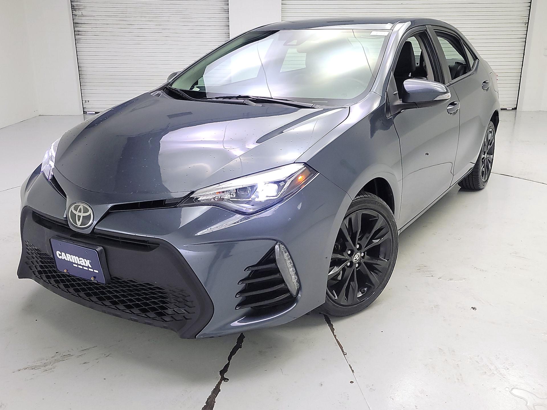Thumbnail: 2018 Toyota Corolla - 3