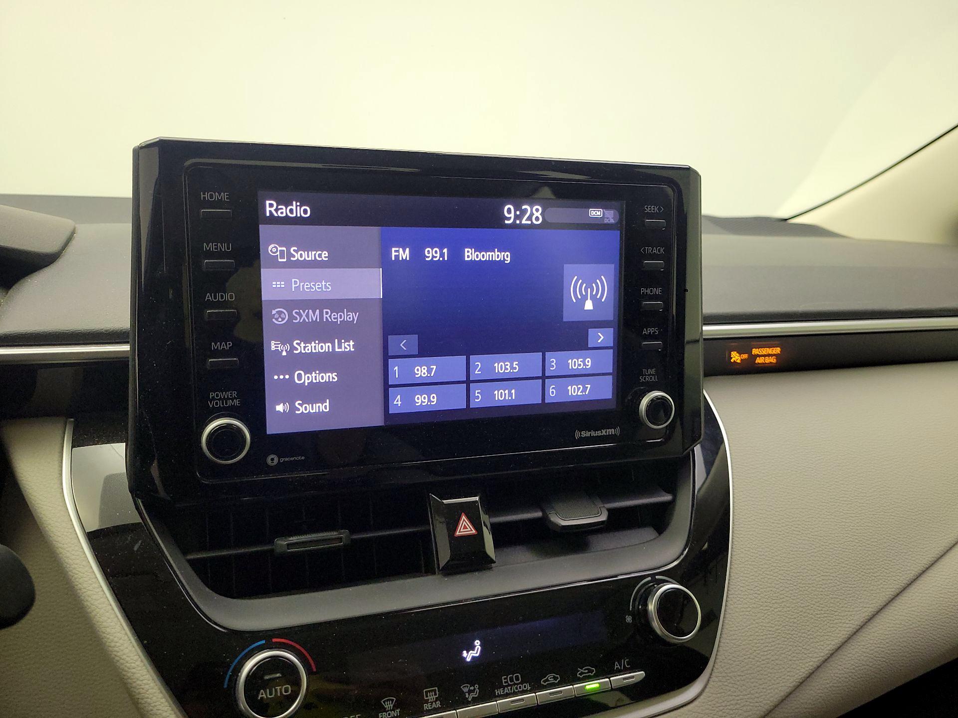 Thumbnail: 2022 Toyota Corolla - 13