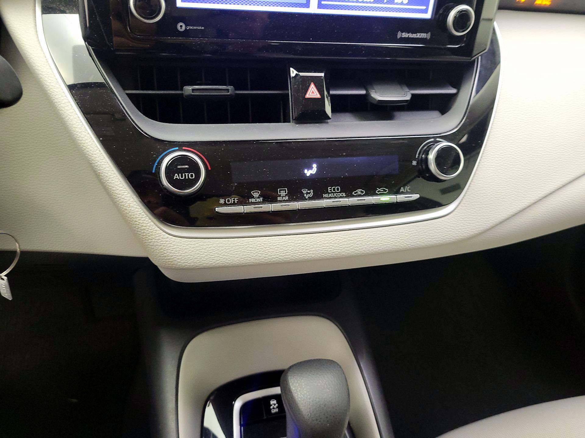 Thumbnail: 2022 Toyota Corolla - 14