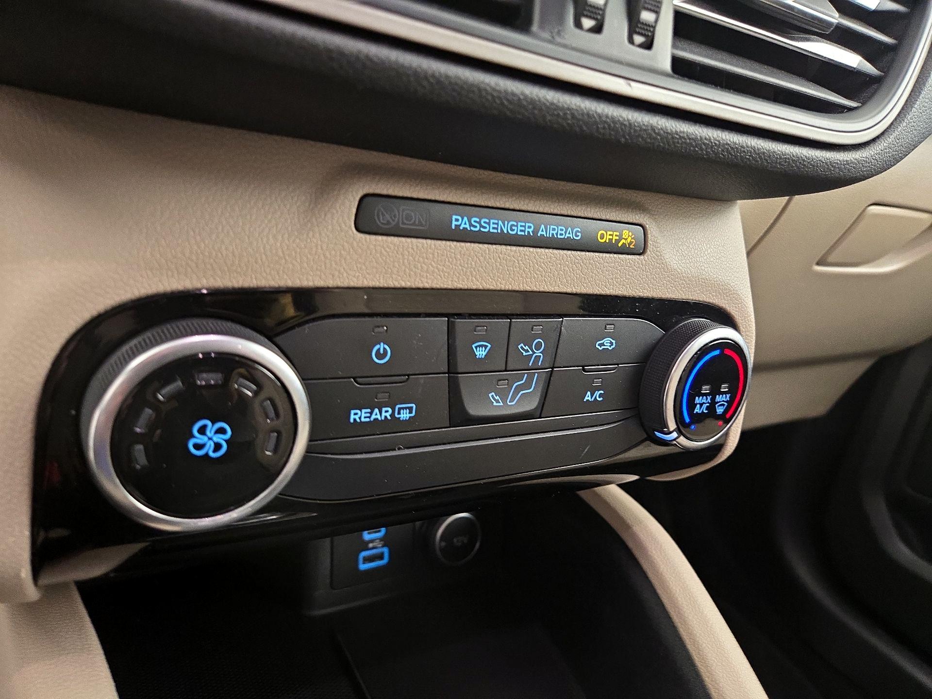 Thumbnail: 2021 Ford Escape - 16