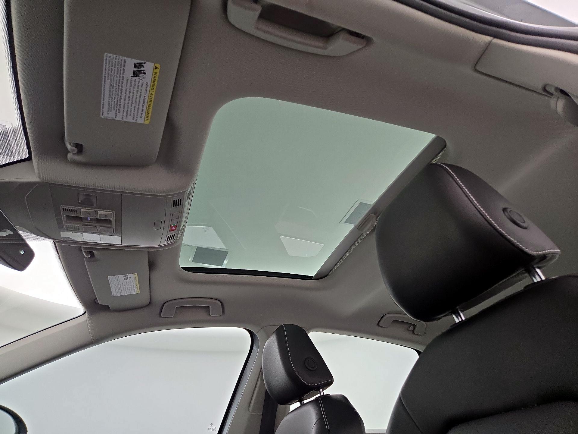 Thumbnail: 2023 Volkswagen Jetta - 19