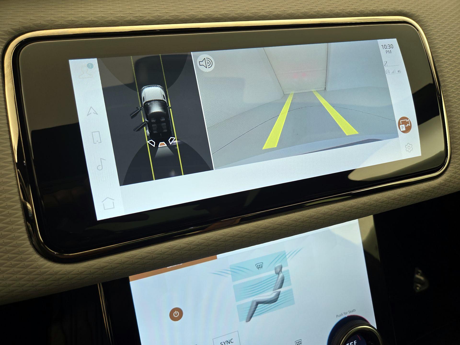 Thumbnail: 2022 Land Rover Range Rover Evoque - 15