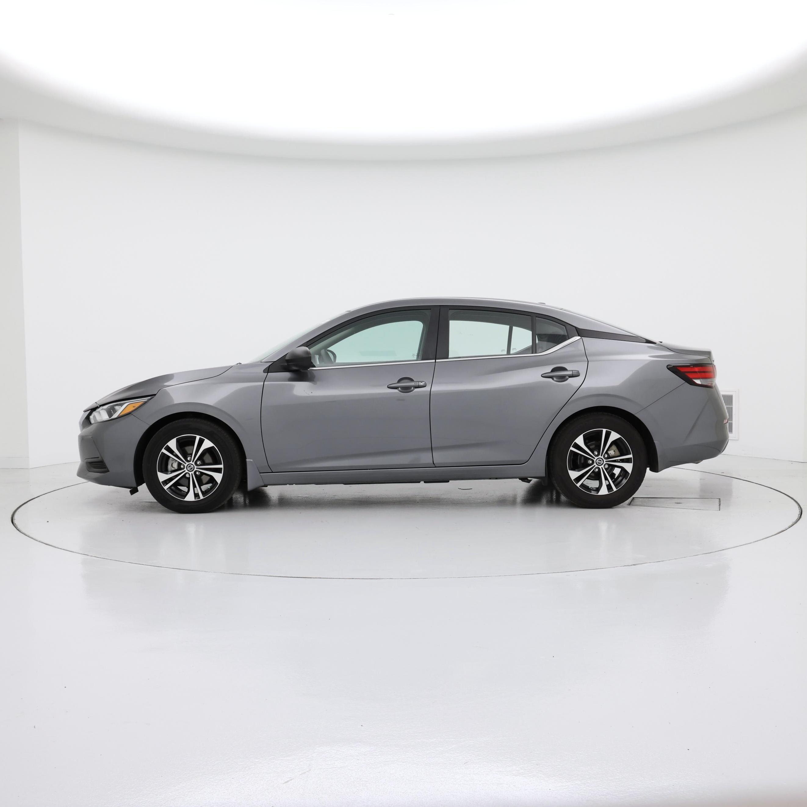 Thumbnail: 2023 Nissan Sentra - 3