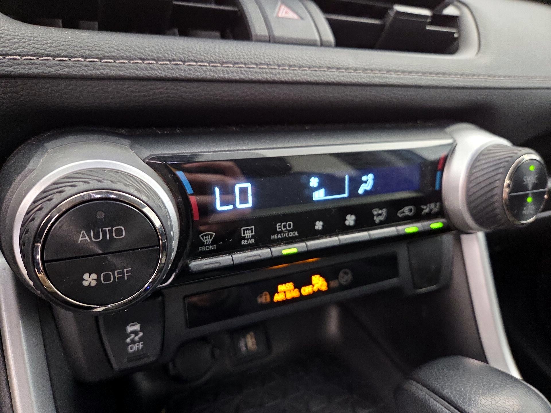 Thumbnail: 2023 Toyota RAV4 - 16