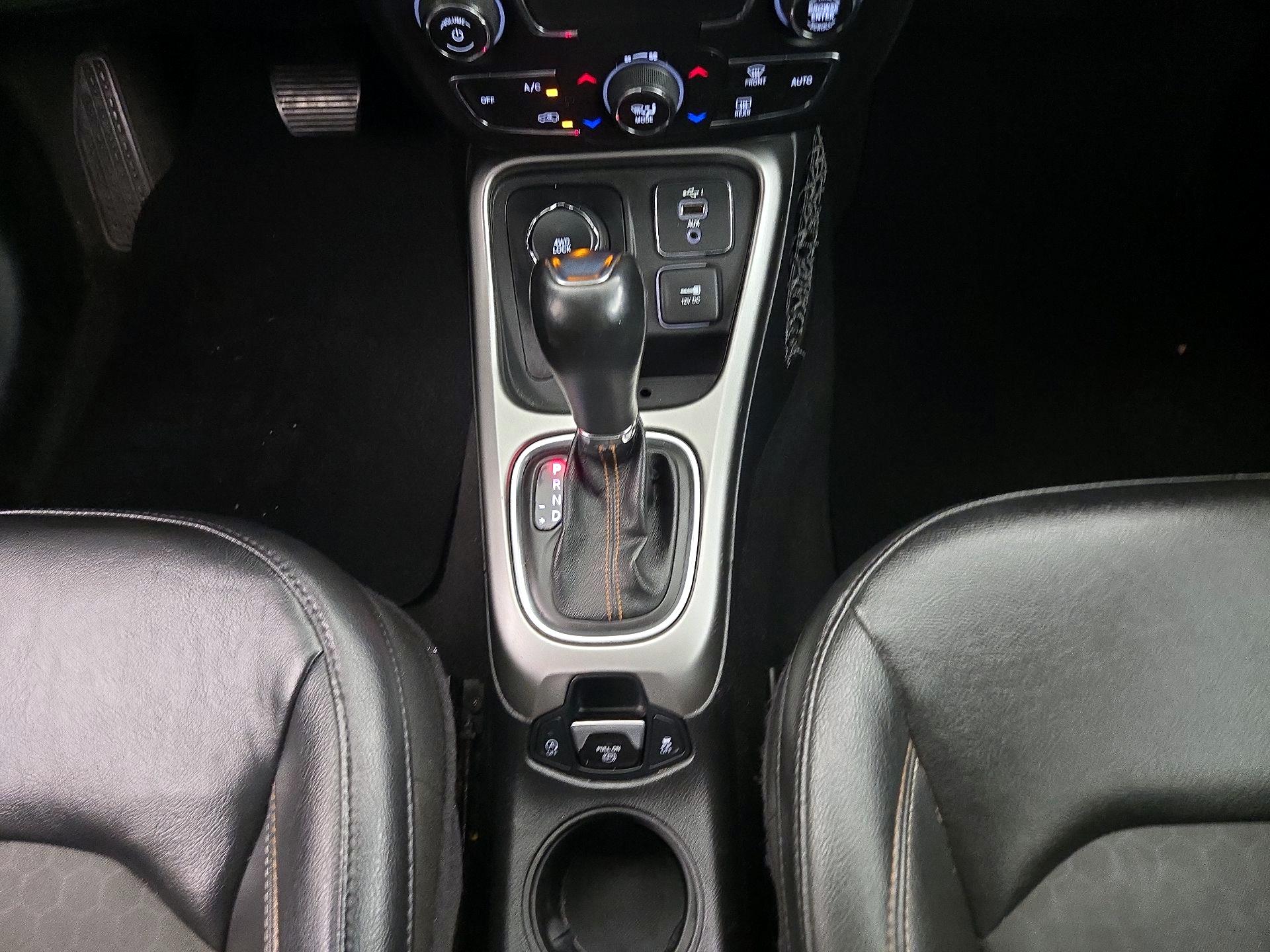 Thumbnail: 2021 Jeep Compass - 17