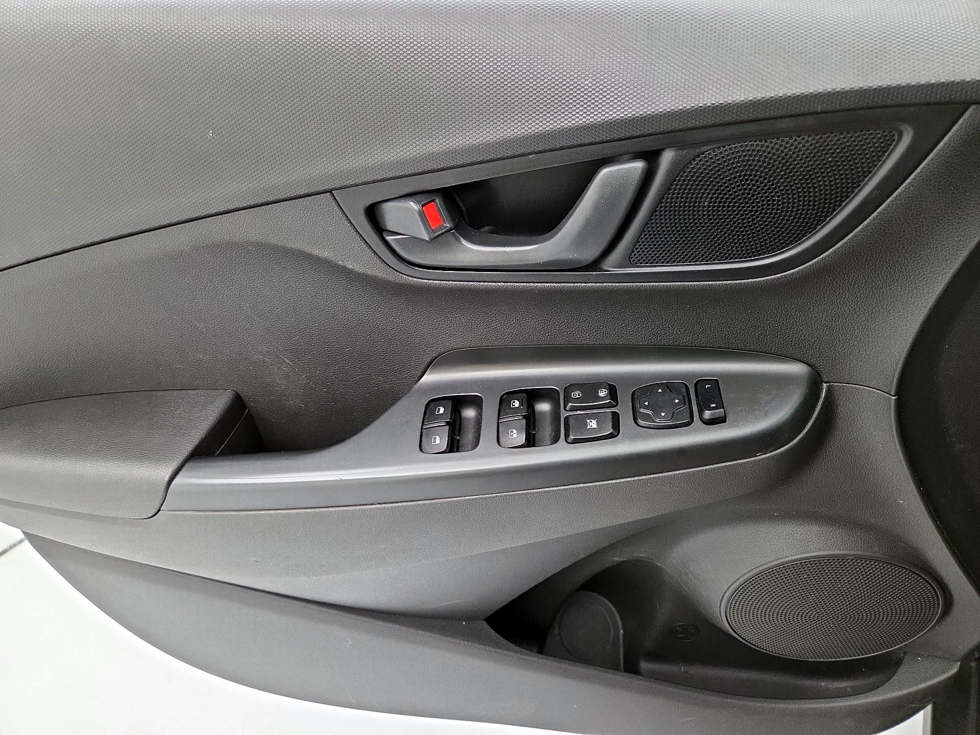 Thumbnail: 2023 Hyundai Kona - 12