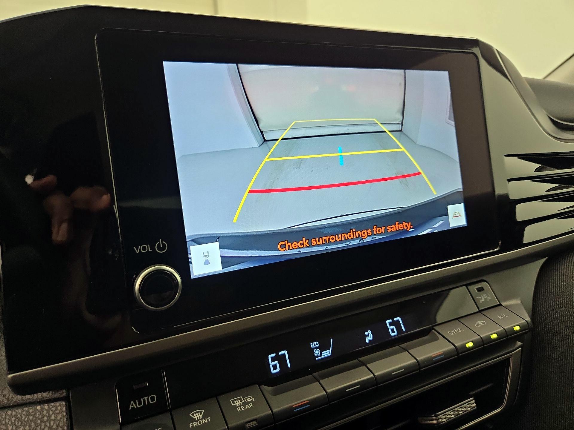 Thumbnail: 2025 Toyota Camry - 14