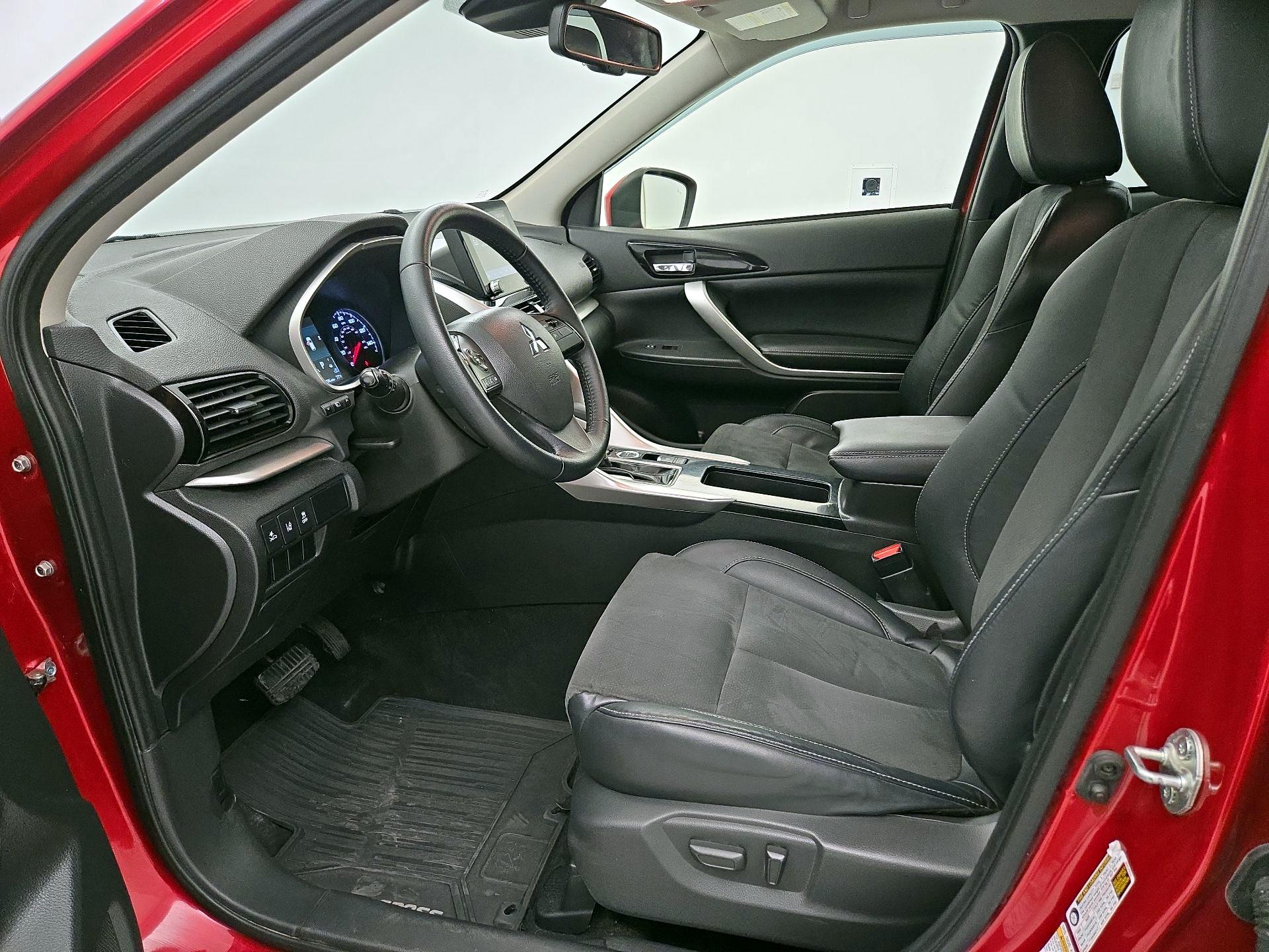 Thumbnail: 2022 Mitsubishi Eclipse Cross - 11