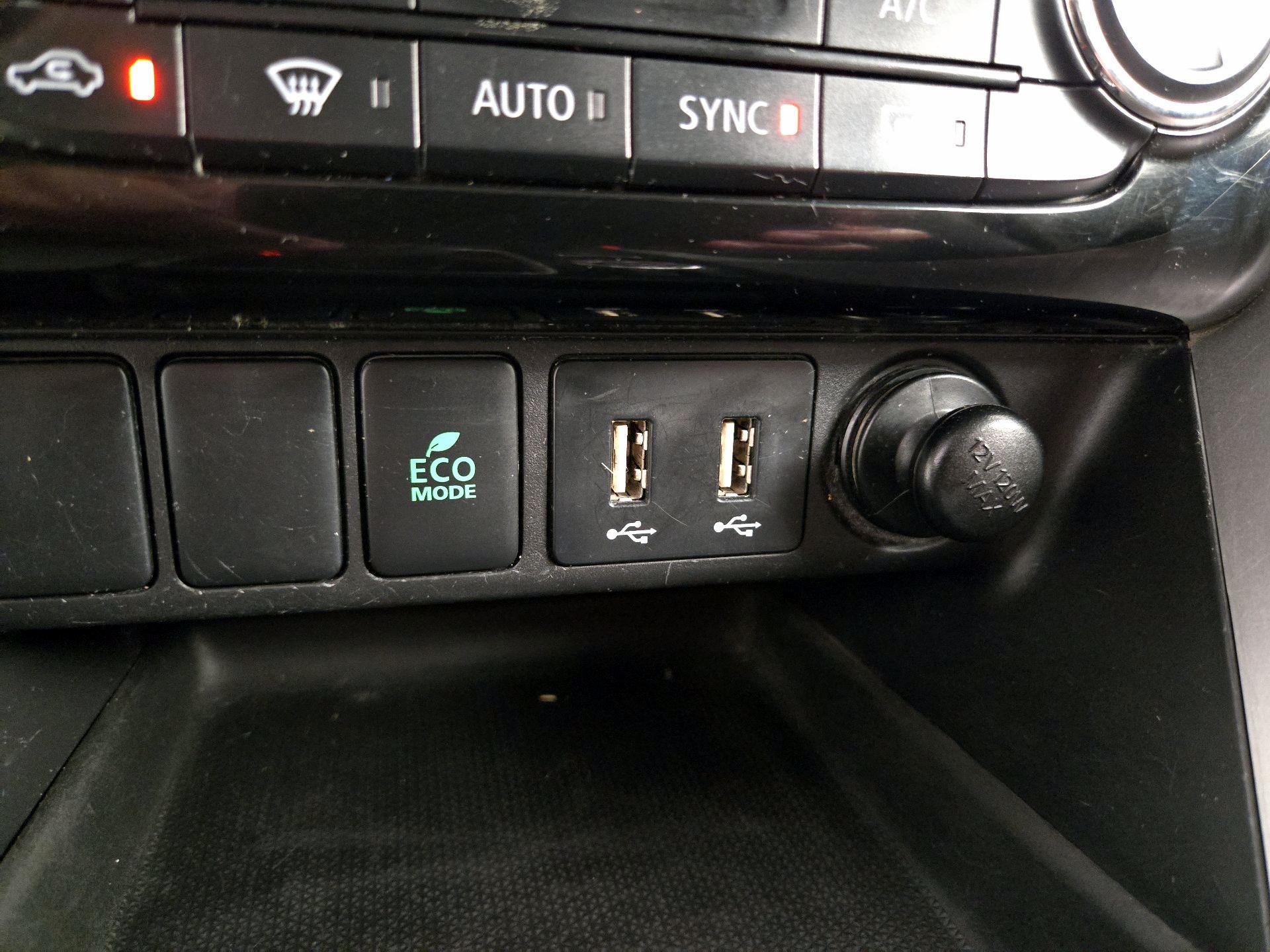 Thumbnail: 2022 Mitsubishi Eclipse Cross - 19