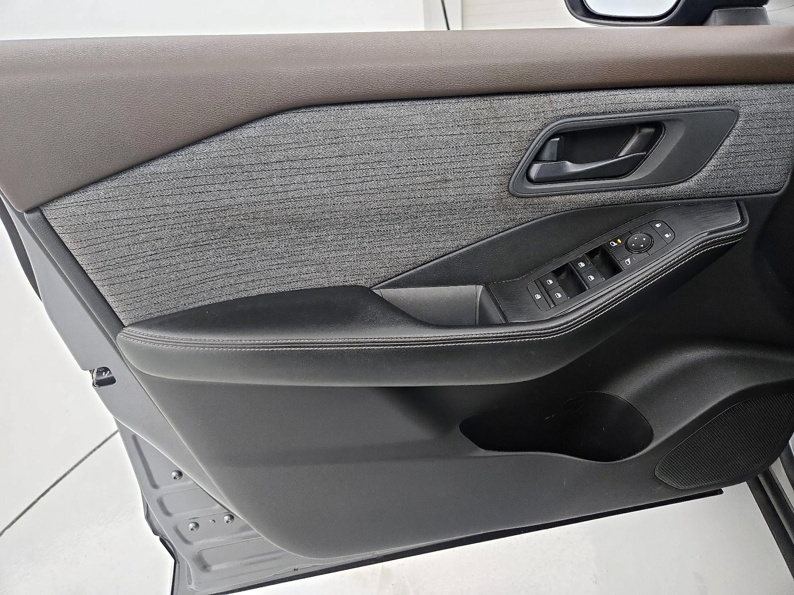 2021 Nissan Rogue S - Photo 13