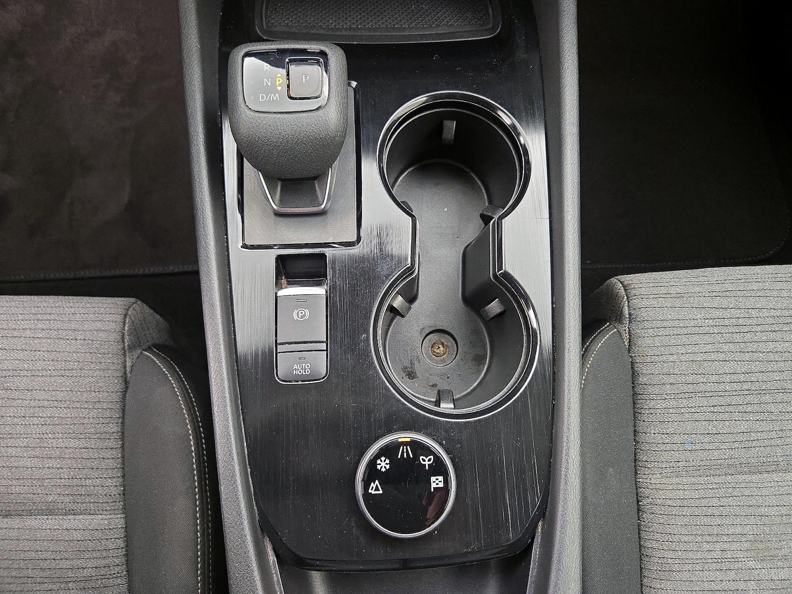 2021 Nissan Rogue S - Photo 18