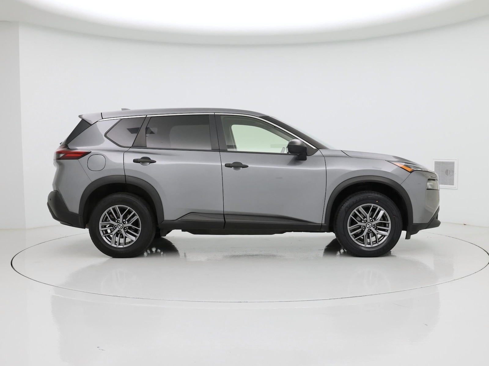 2021 Nissan Rogue S - Photo 8